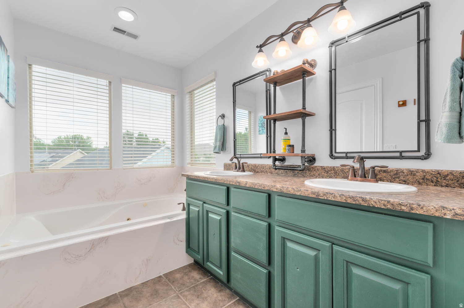 RUBY VALLEY AT SADDLE ROCK RANCH AMENDED - Residential