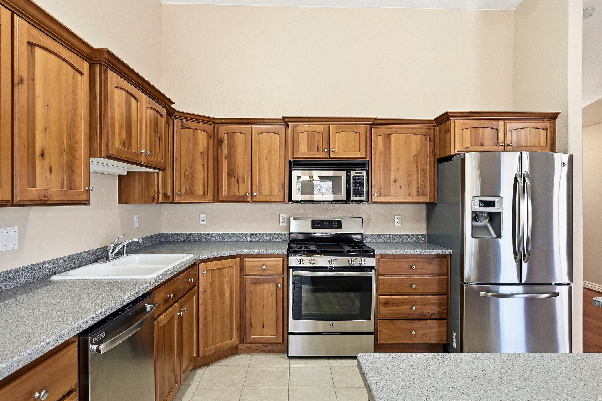 SEASONS AT MESA HILLS - Residential