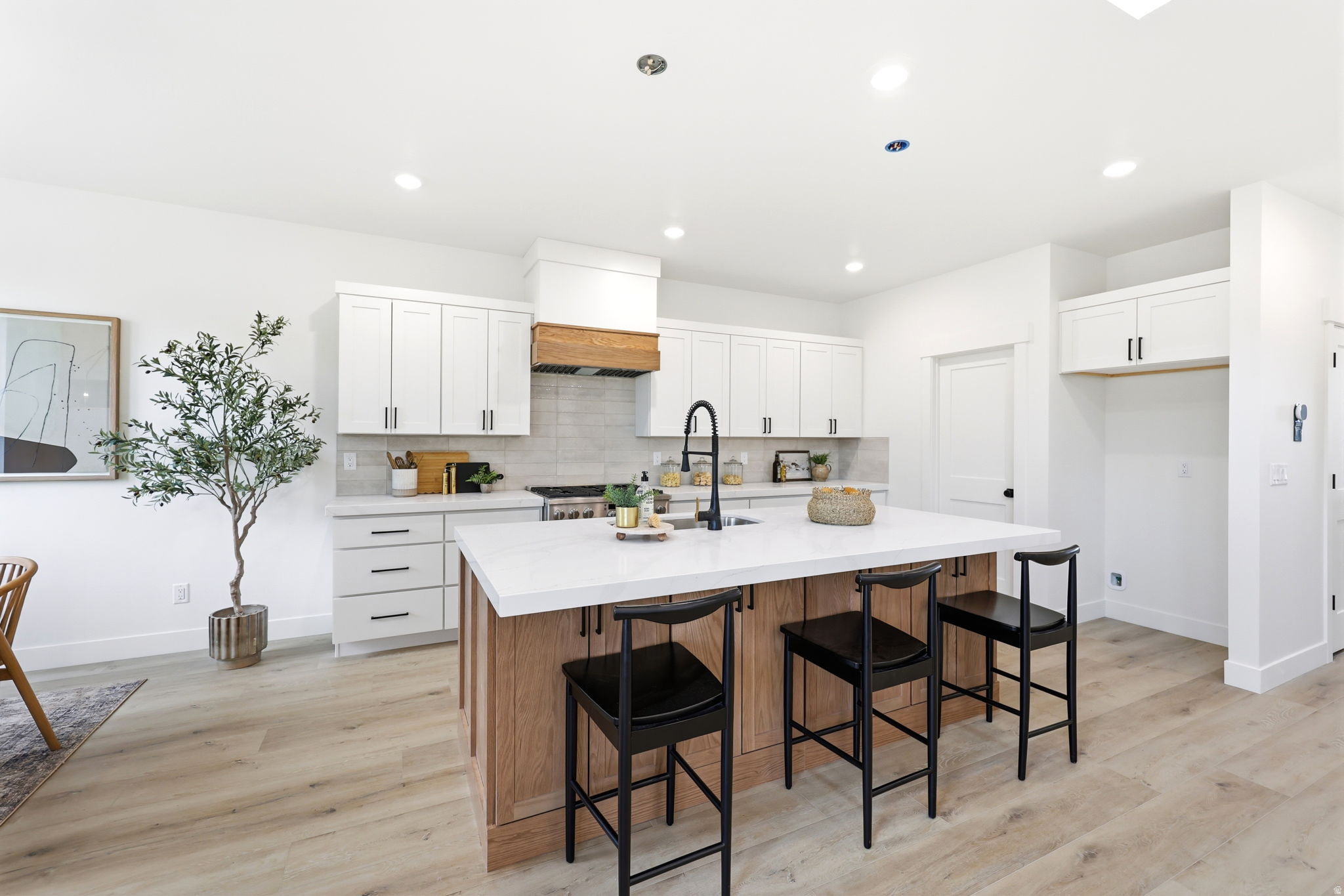 RIDGE VIEW - Residential