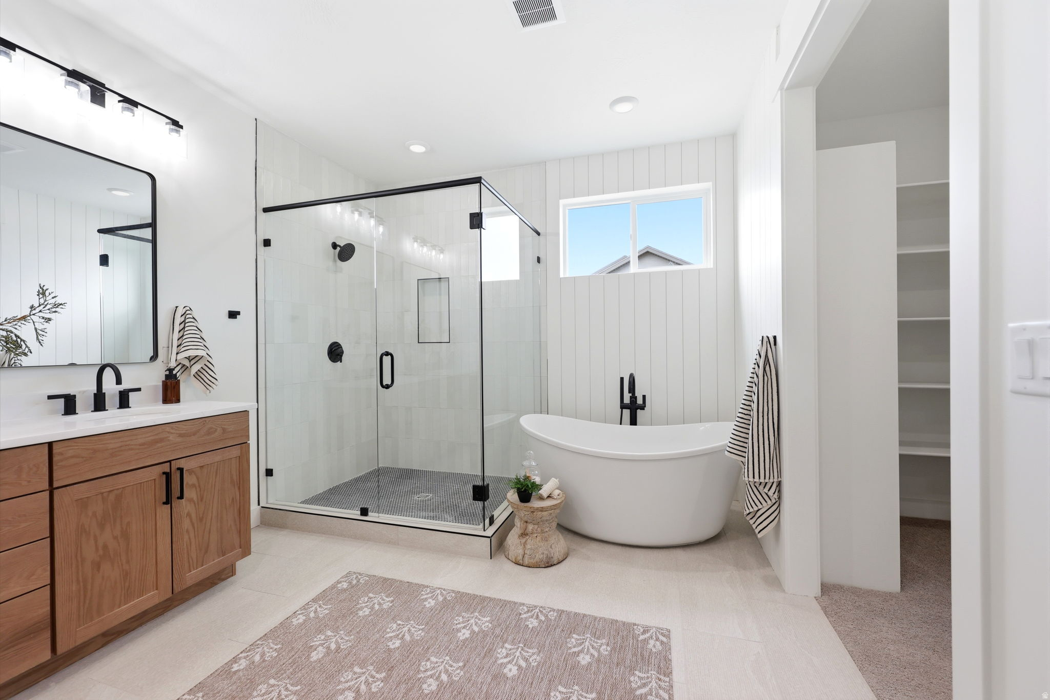 RIDGE VIEW - Residential