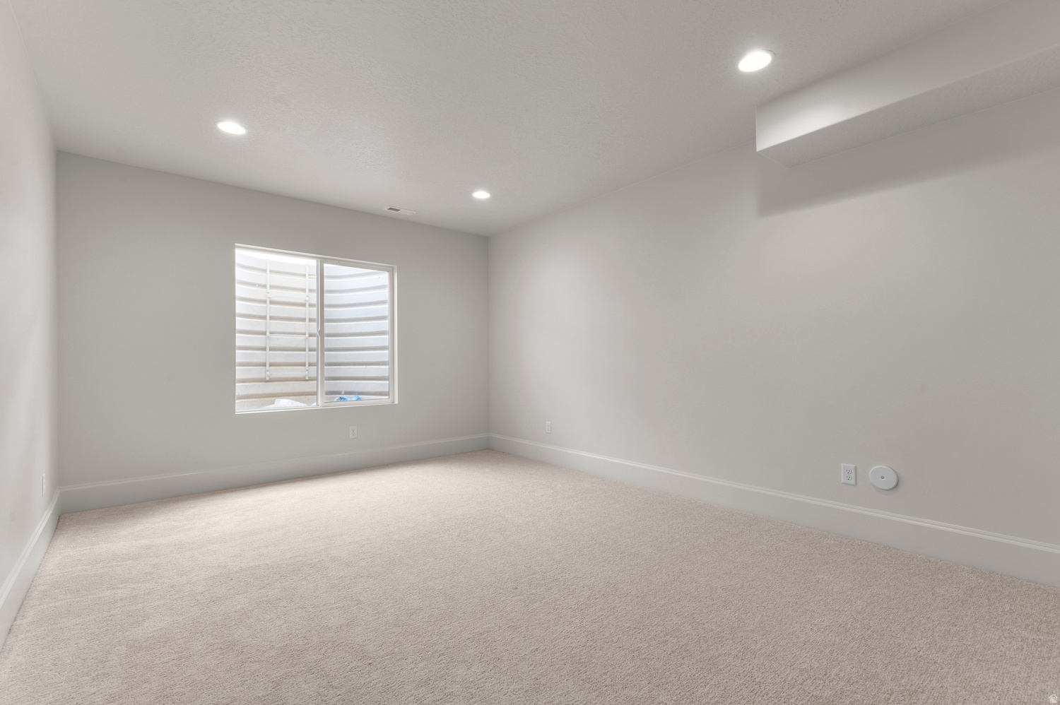 BIG WILLOW CREEK EST 329 - Residential