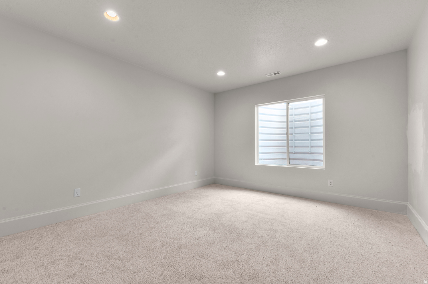 BIG WILLOW CREEK EST 329 - Residential
