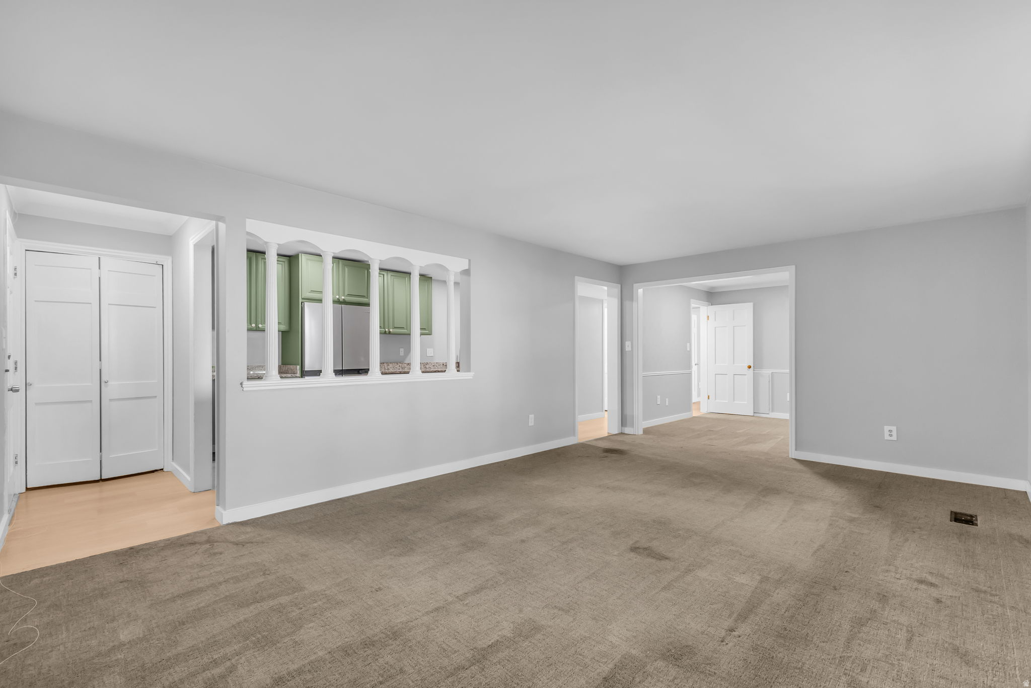 AIX LA CHAPE - Residential