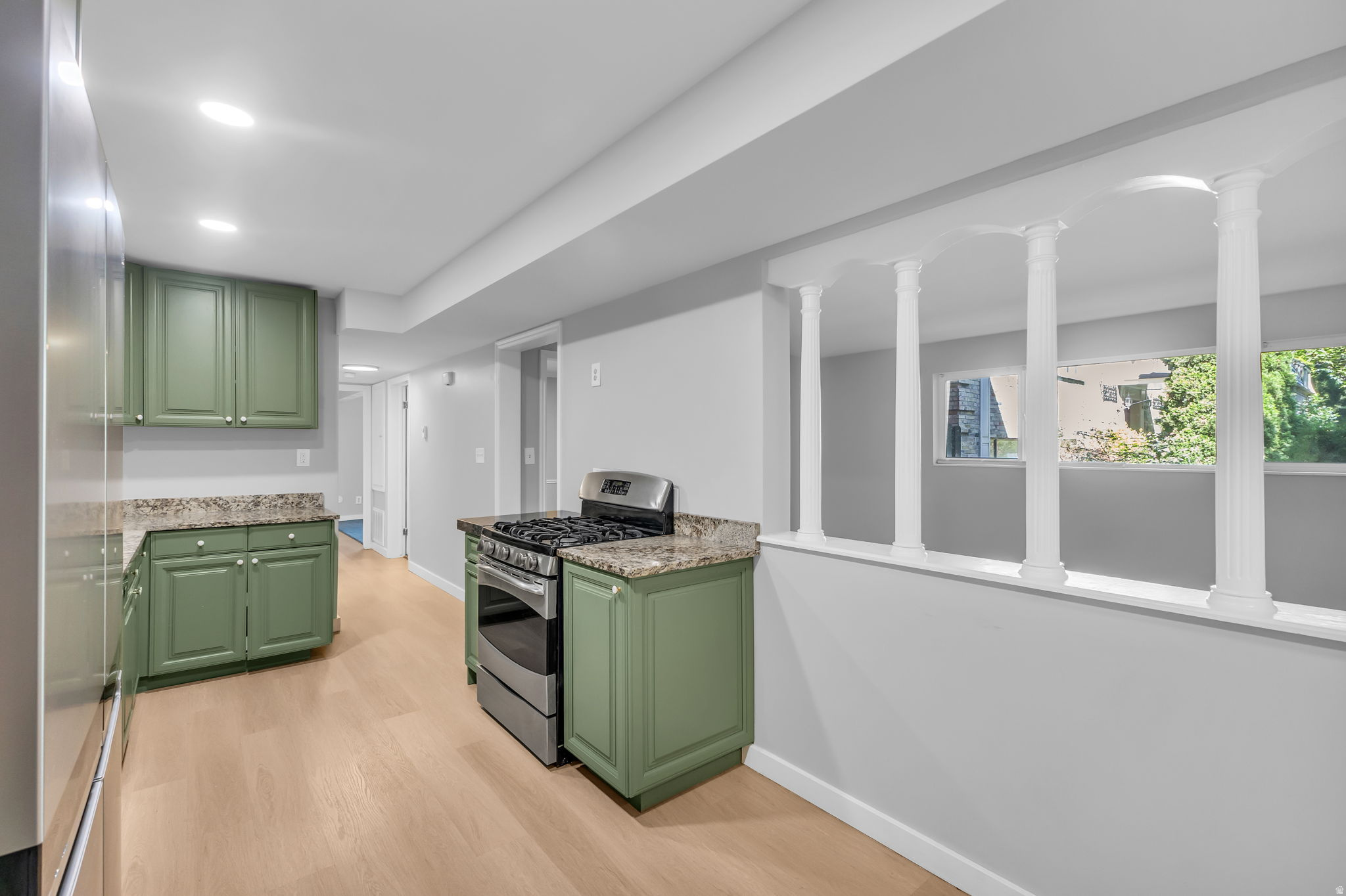 AIX LA CHAPE - Residential