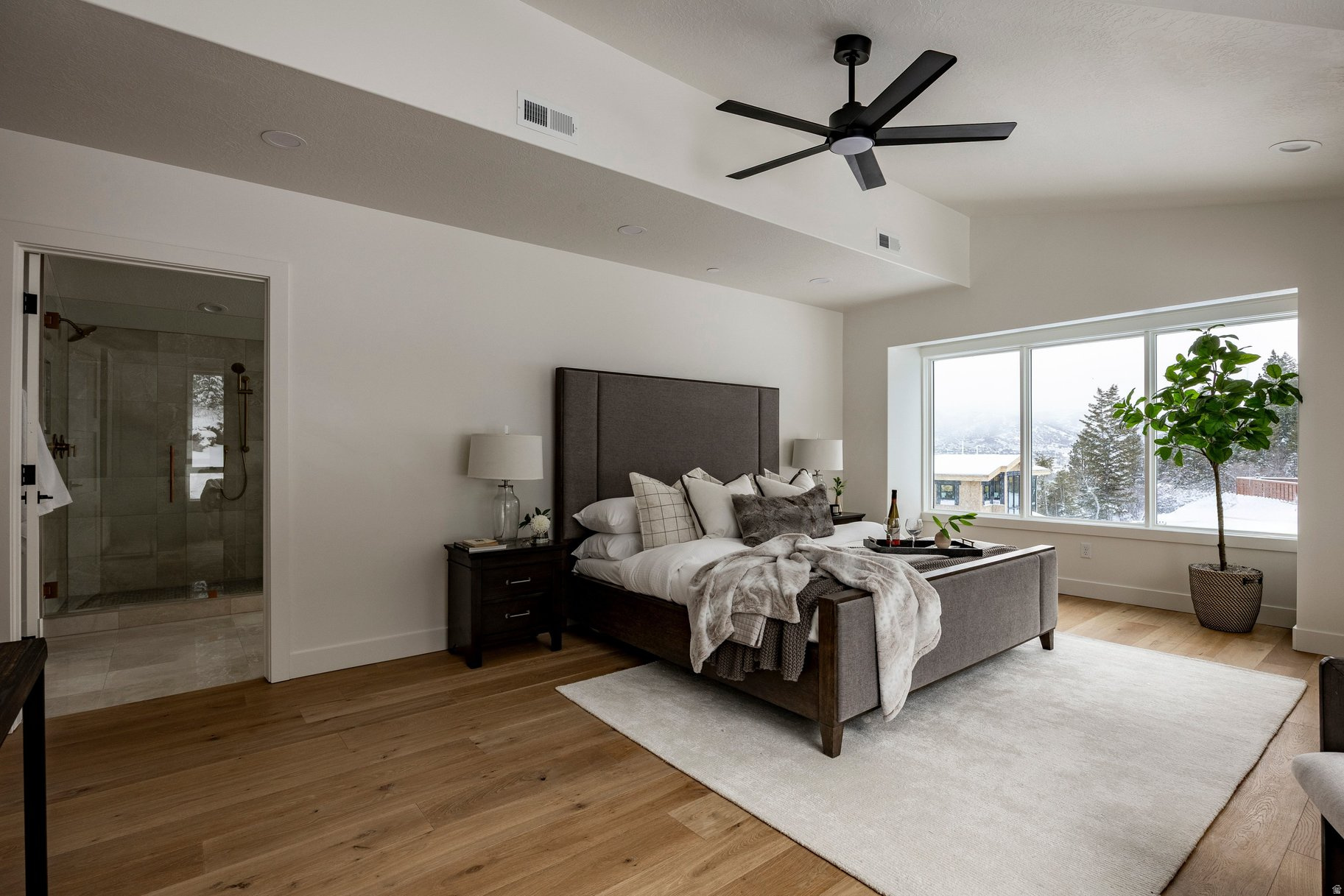 DISCOVERY RIDGE - Residential