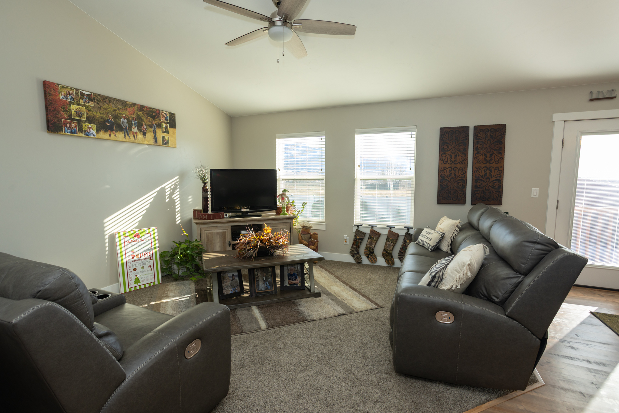 POULSON ESTATES - Residential