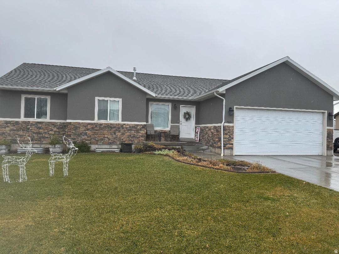 If you want beauty and comfort this home has it. This 2017 home has been well taken care of and is in immaculate condition. Great location with access to the freeway and a great view of the mountains in the back of the home. Very clean neighborhood. Basement has been remodeled within the past five years. You will enjoy this home for years.