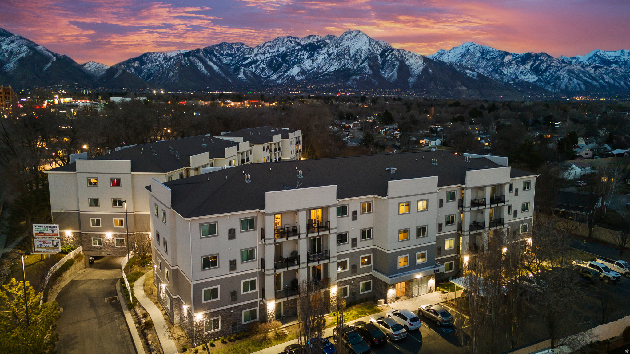 MILLCREEK HOLLOW CONDOMINIUMS - Residential