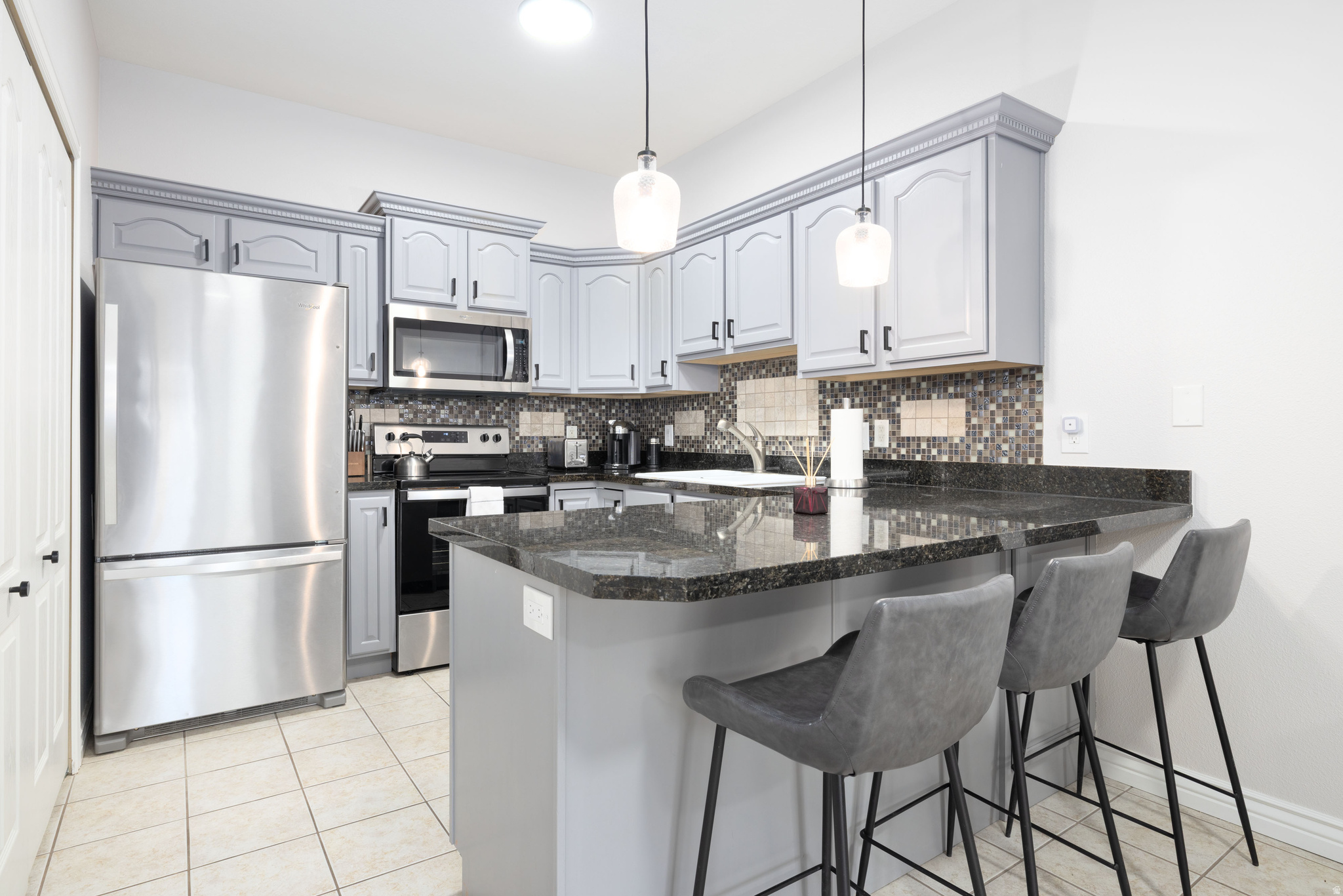 MILLCREEK HOLLOW CONDOMINIUMS - Residential