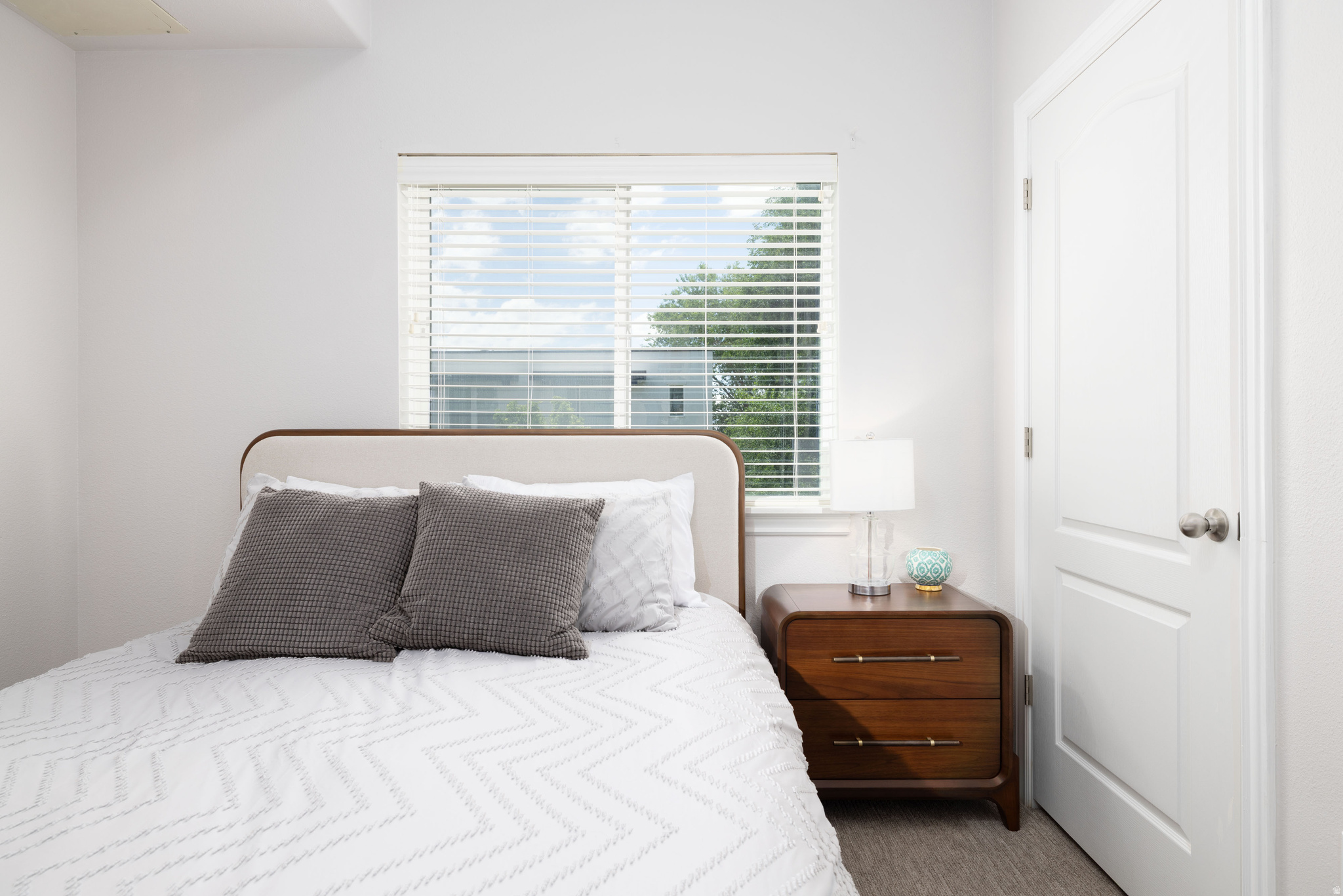 MILLCREEK HOLLOW CONDOMINIUMS - Residential