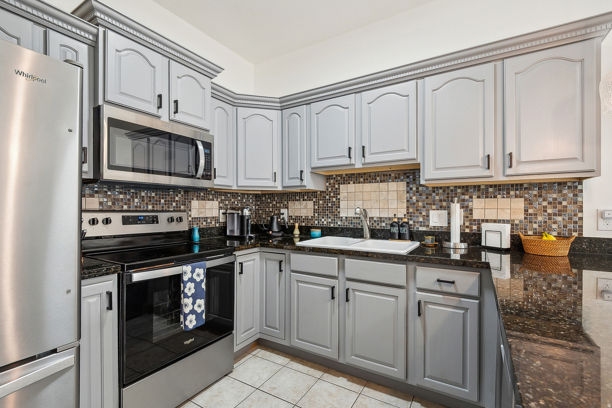 MILLCREEK HOLLOW CONDOMINIUMS - Residential