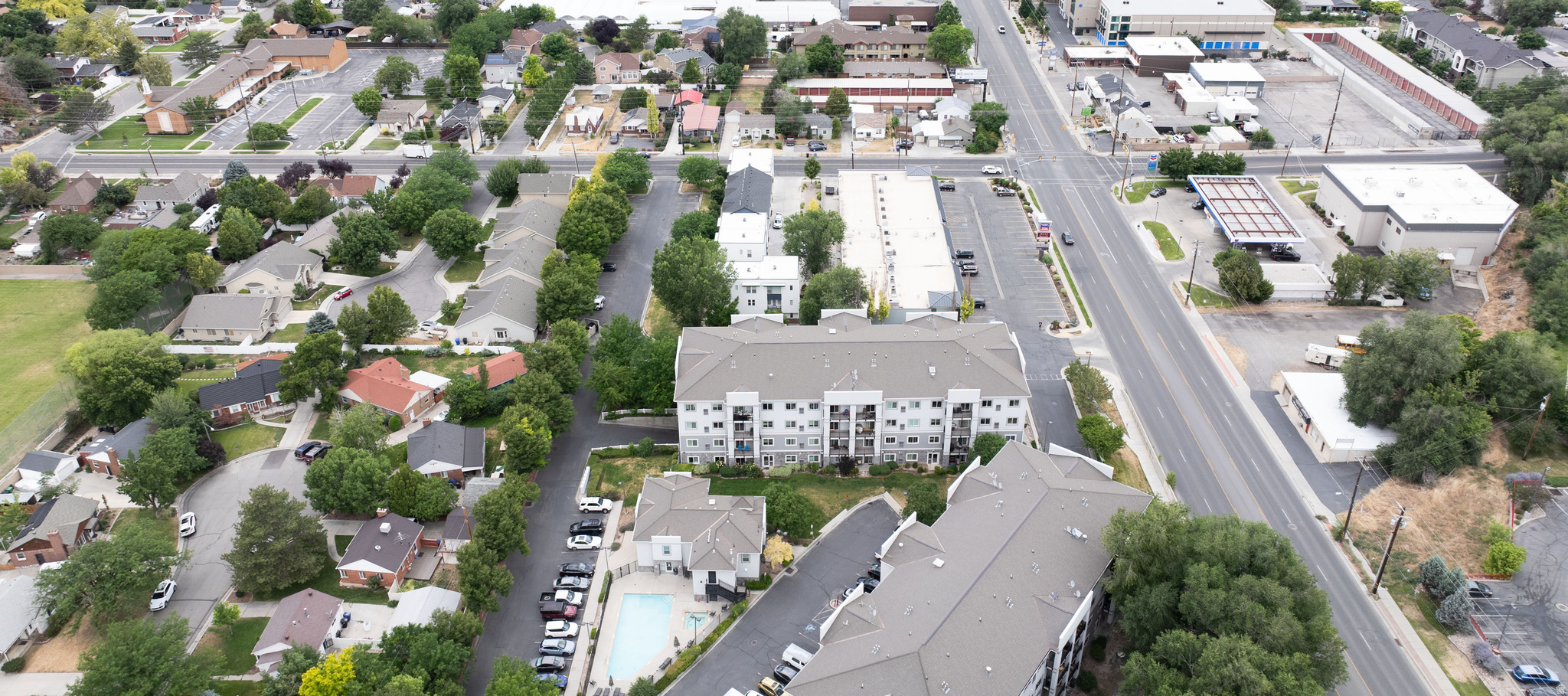 MILLCREEK HOLLOW CONDOMINIUMS - Residential