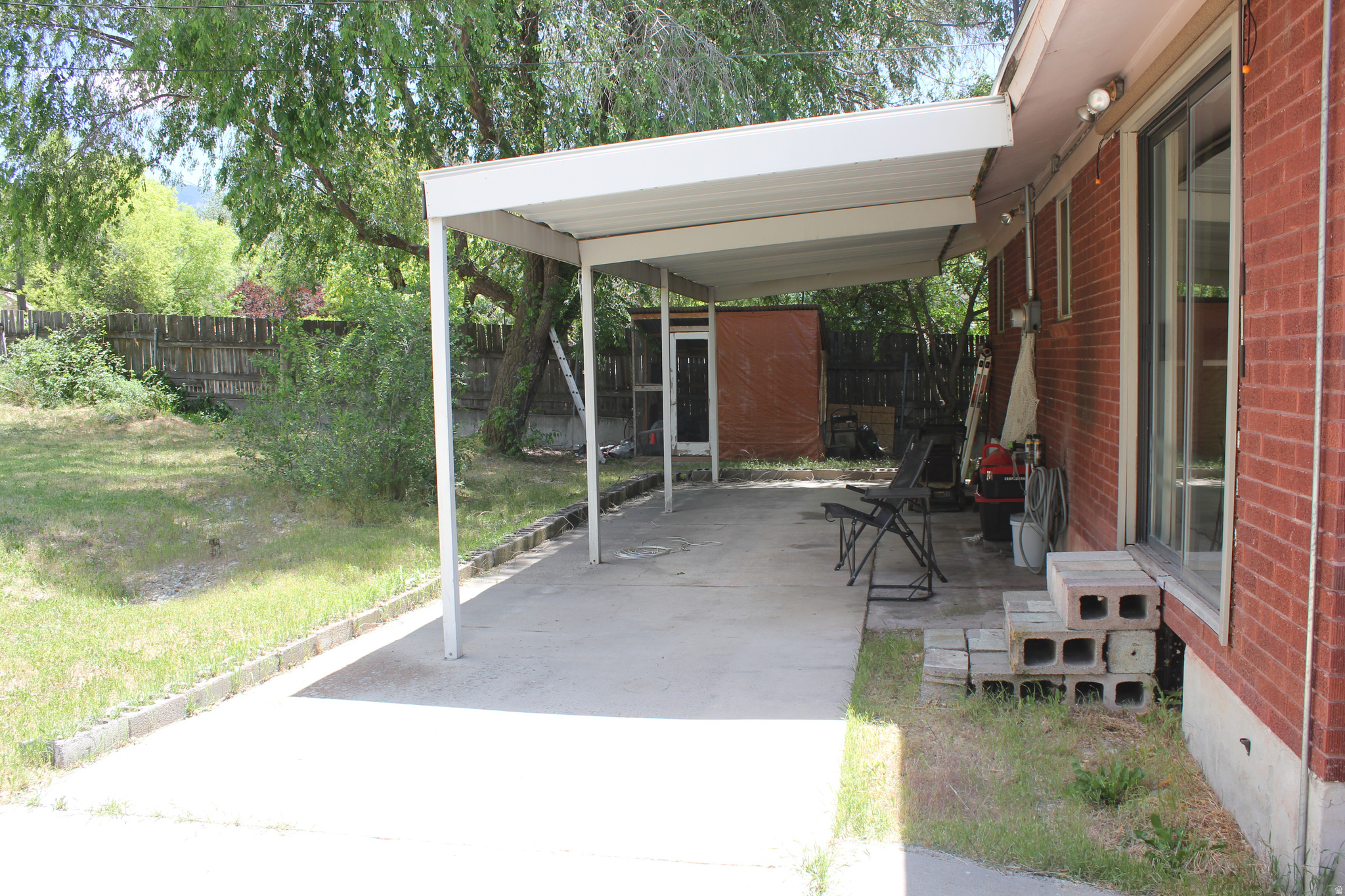 IMPERIAL HEIGHTS - Residential