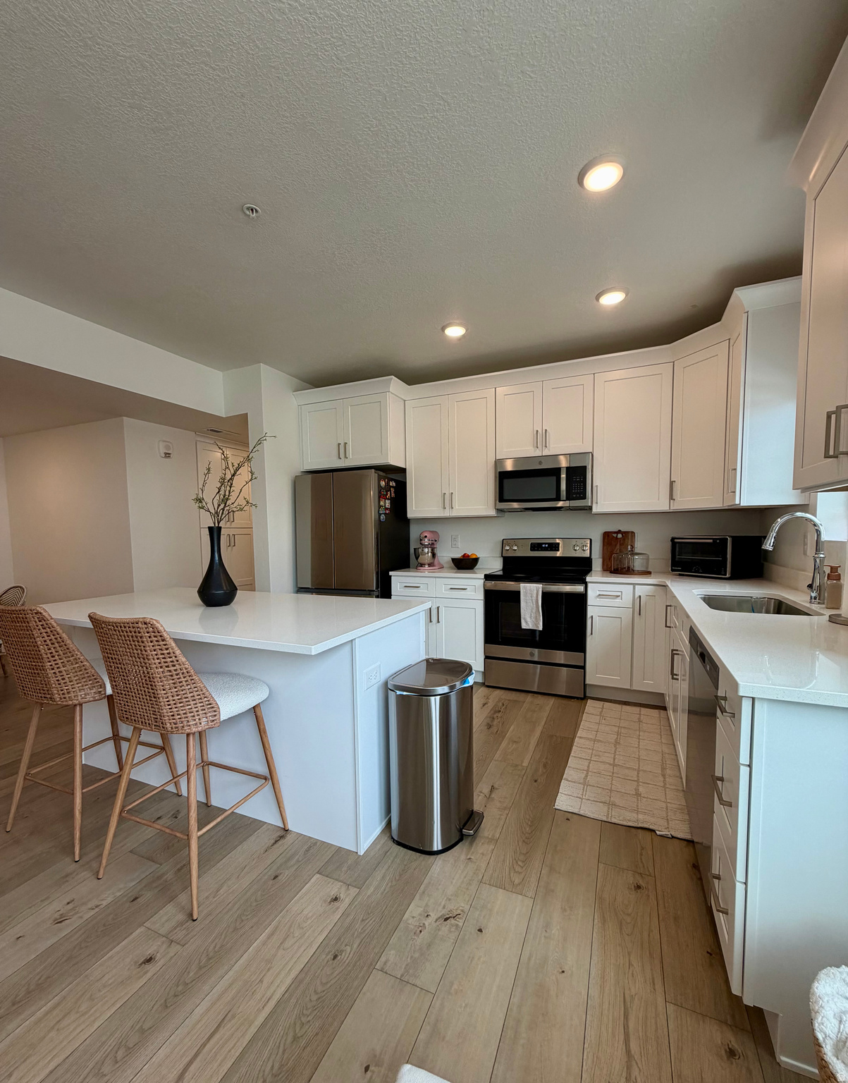 JORDAN HEIGHTS - Residential