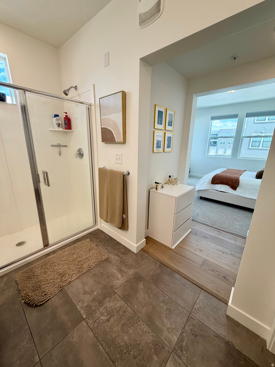 JORDAN HEIGHTS - Residential