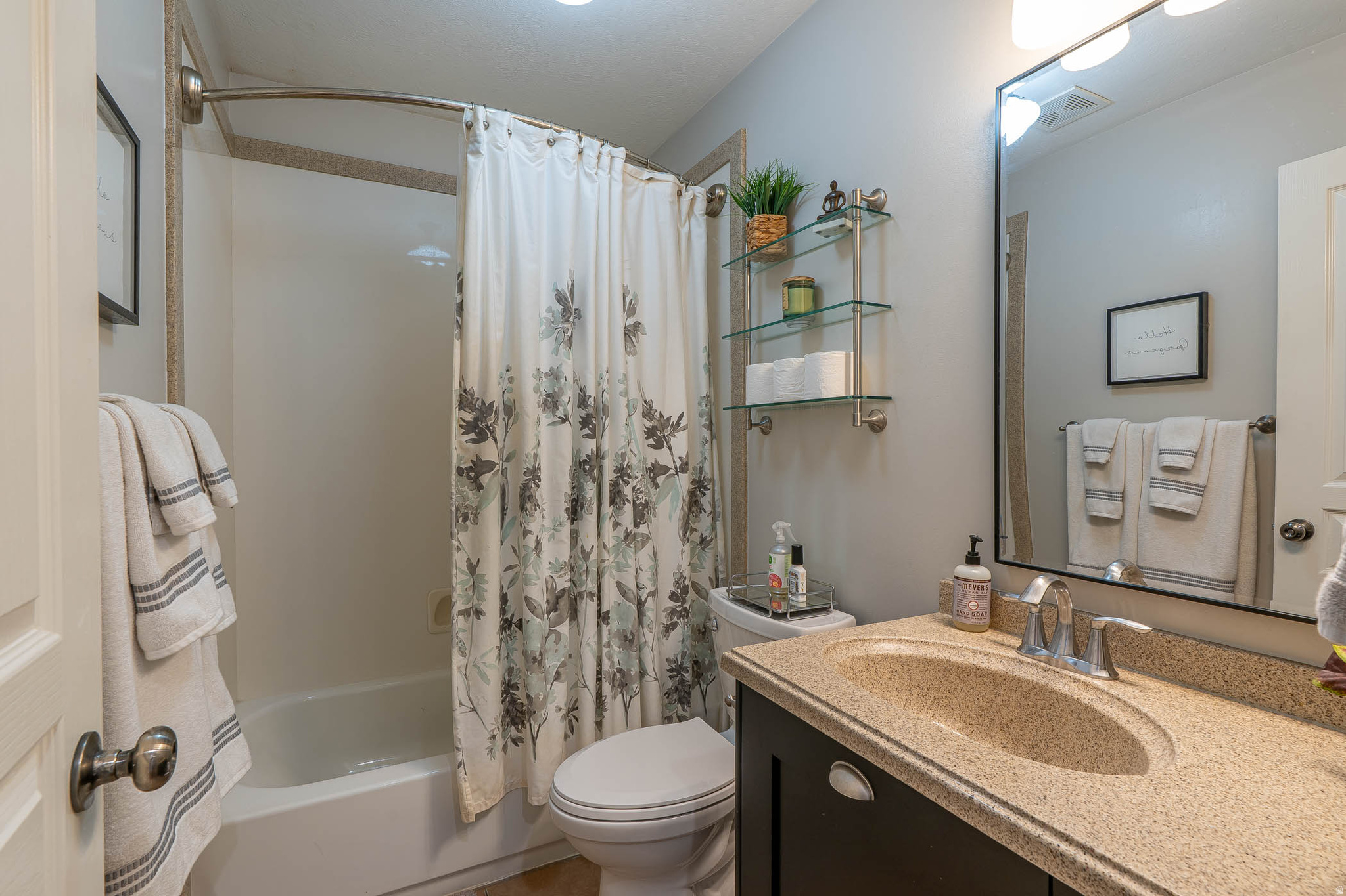 WELLSVILLE RANCH - Residential