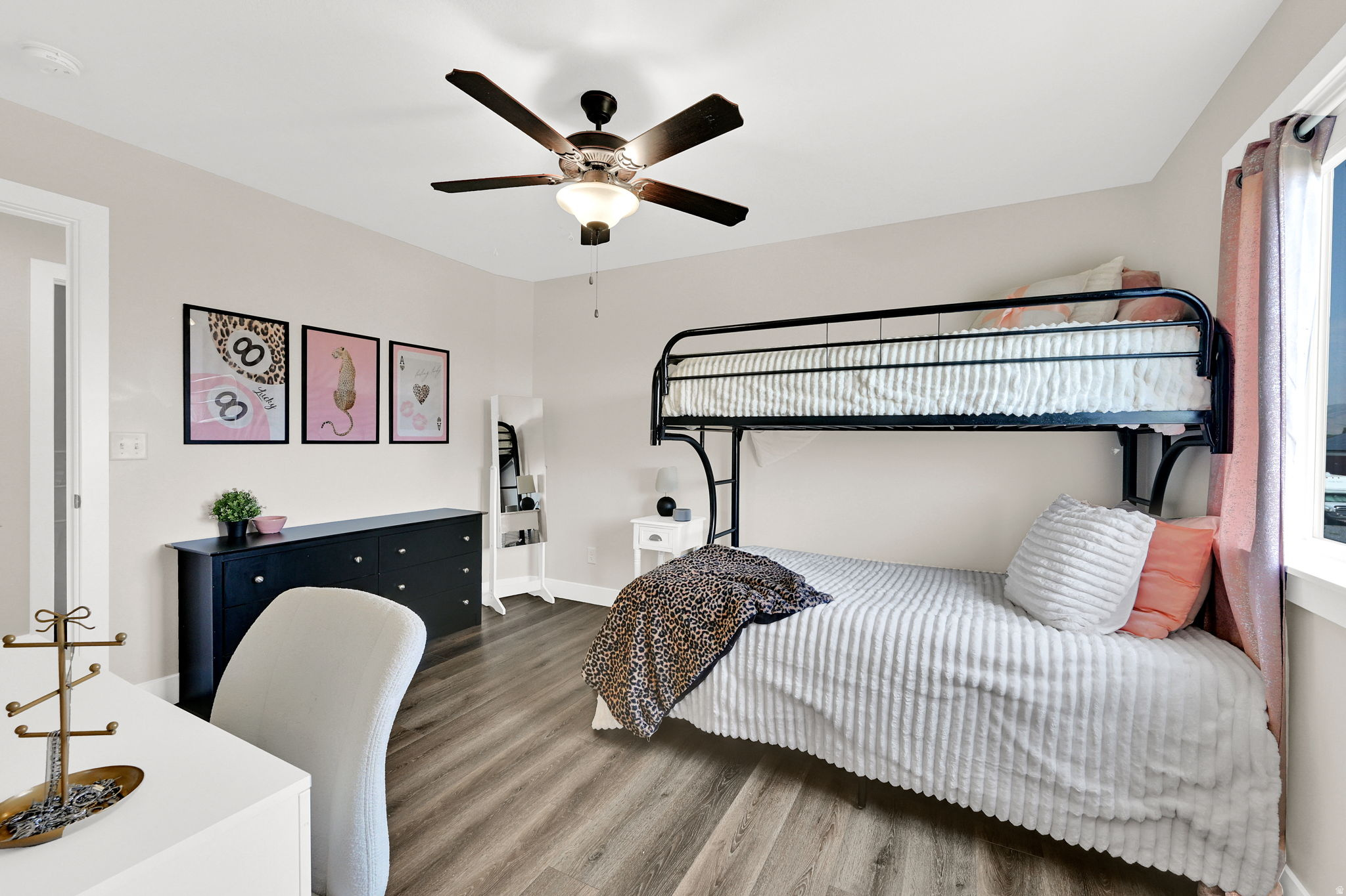 ASPEN MEADOWS - Residential