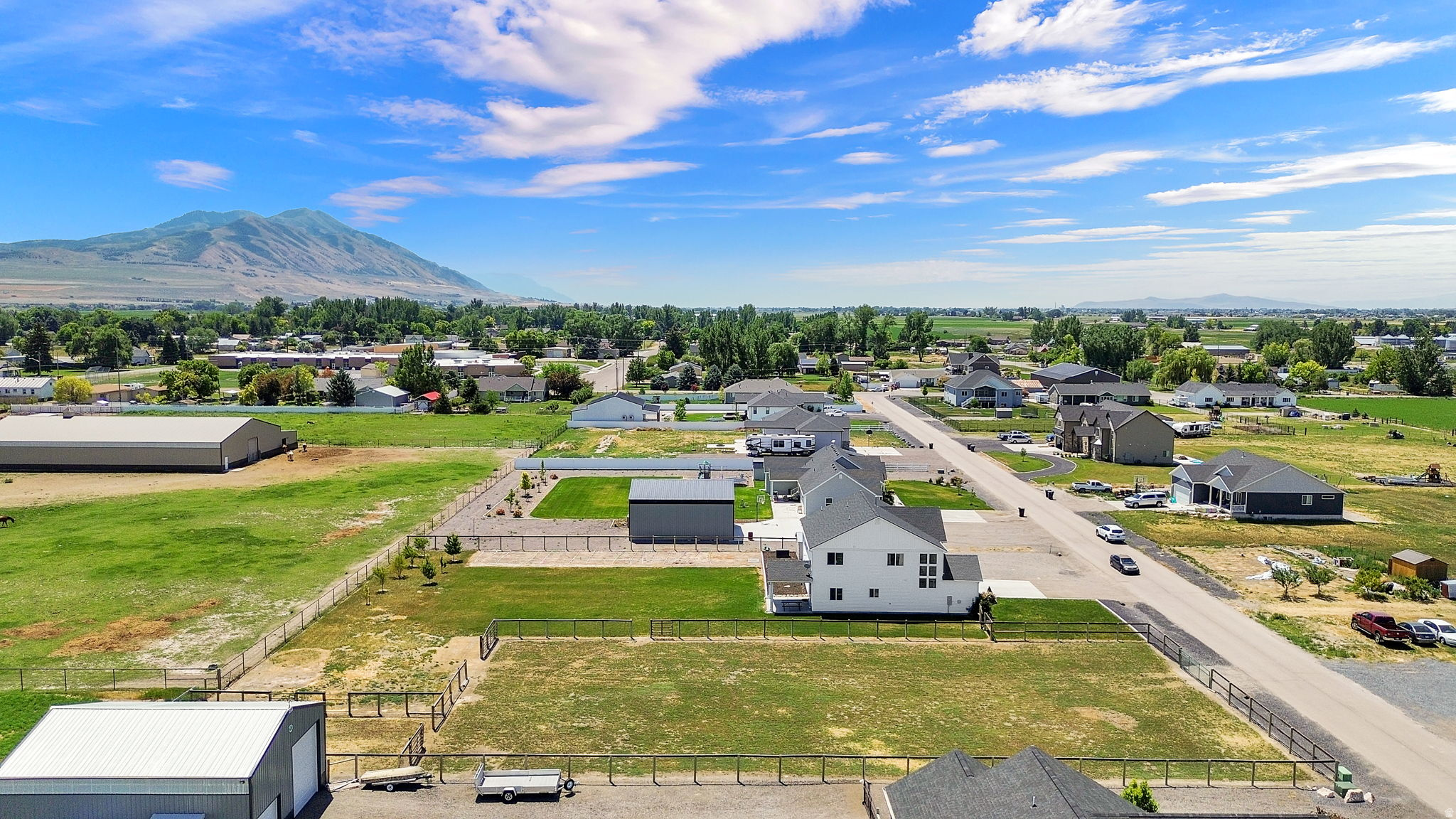 ASPEN MEADOWS - Residential