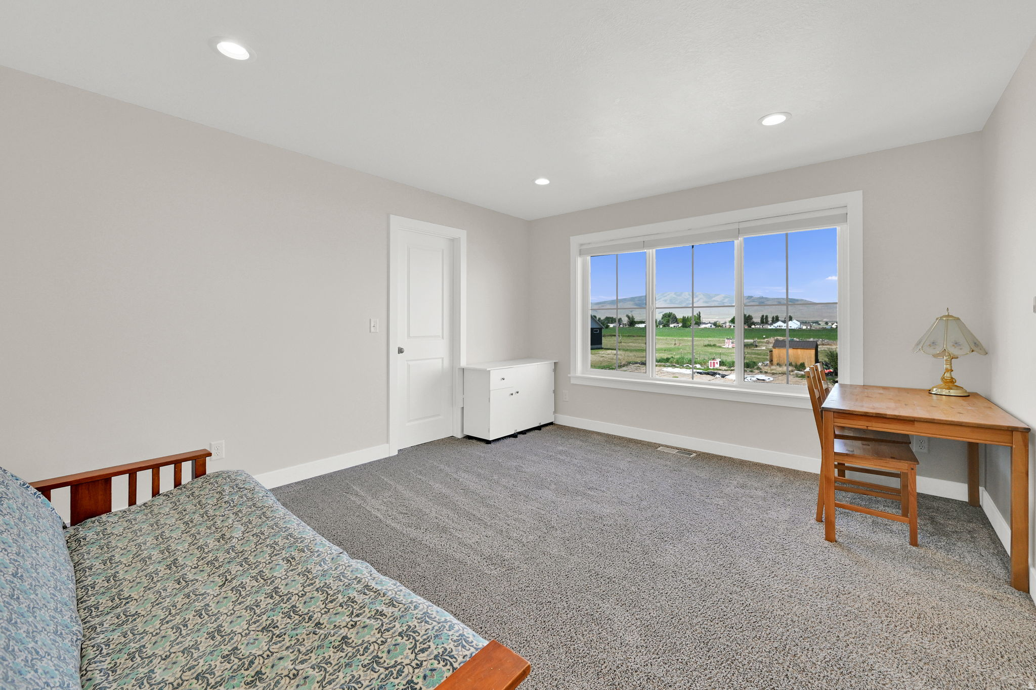ASPEN MEADOWS - Residential