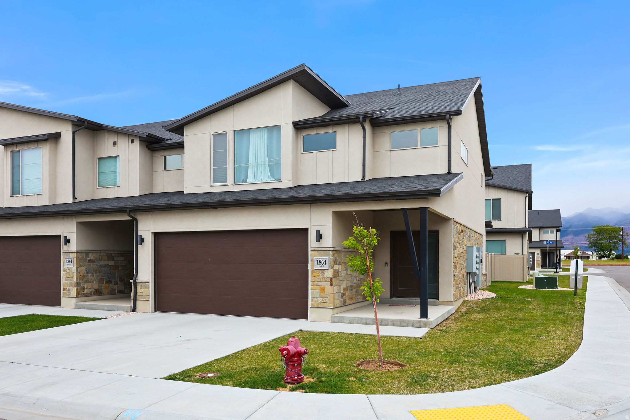 HAWK HAVEN TOWNHOMES - Residential