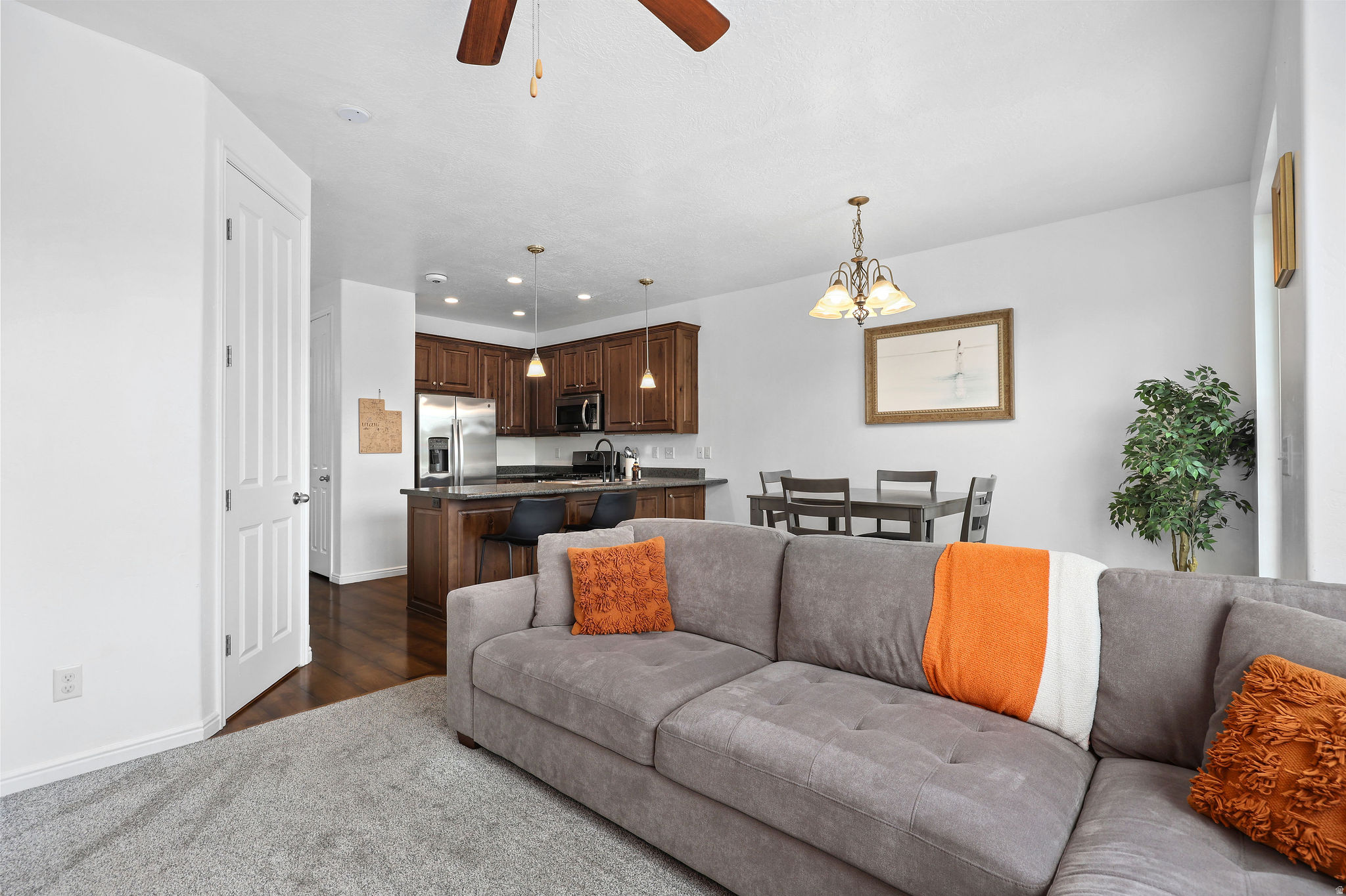 LIBERTY PLACE - Residential