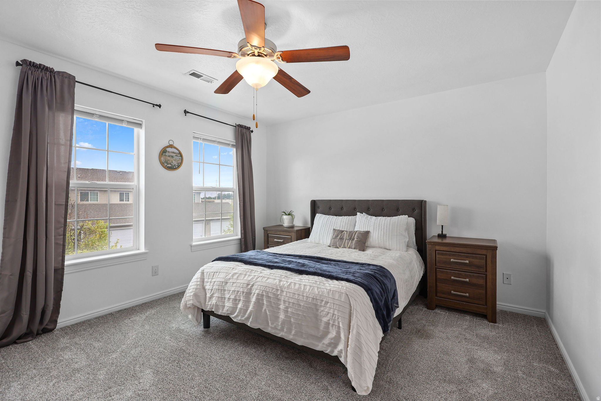LIBERTY PLACE - Residential