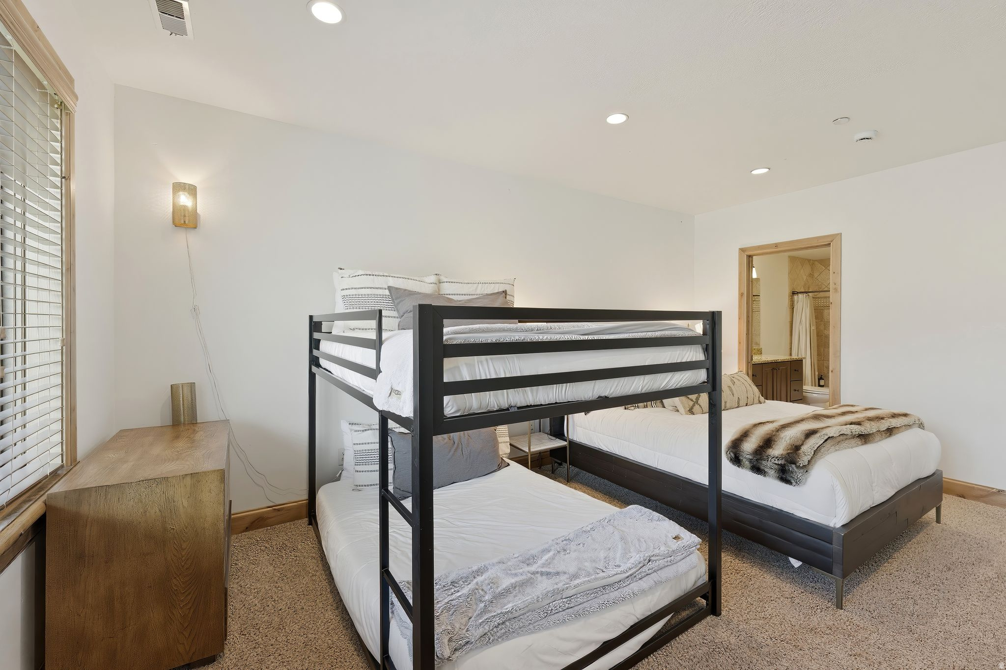 SHORES PLAT B - Residential