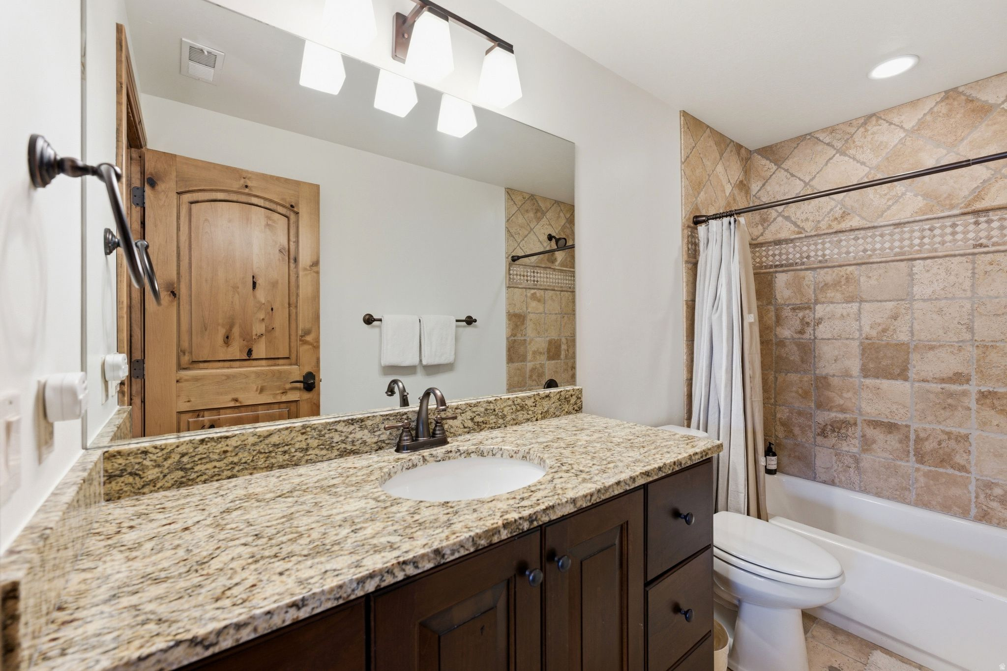 SHORES PLAT B - Residential
