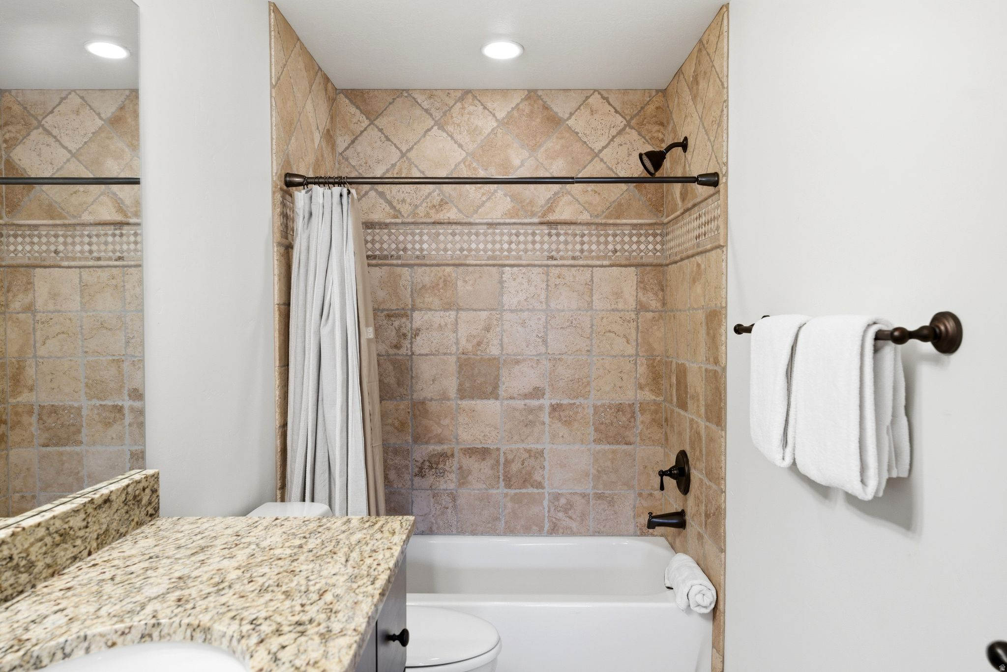 SHORES PLAT B - Residential