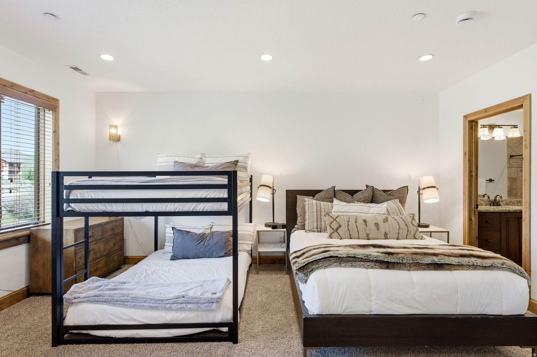 SHORES PLAT B - Residential
