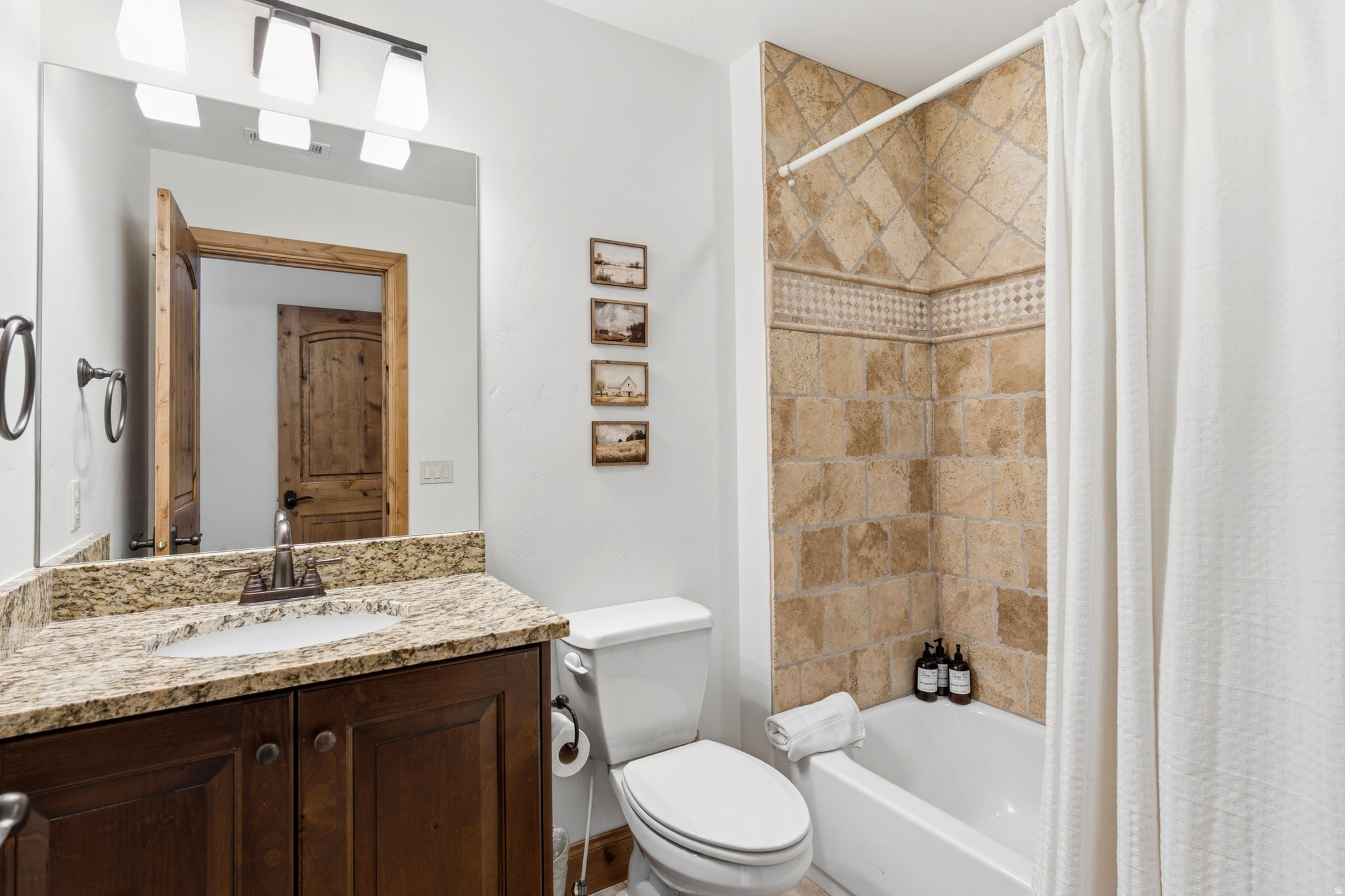 SHORES PLAT B - Residential