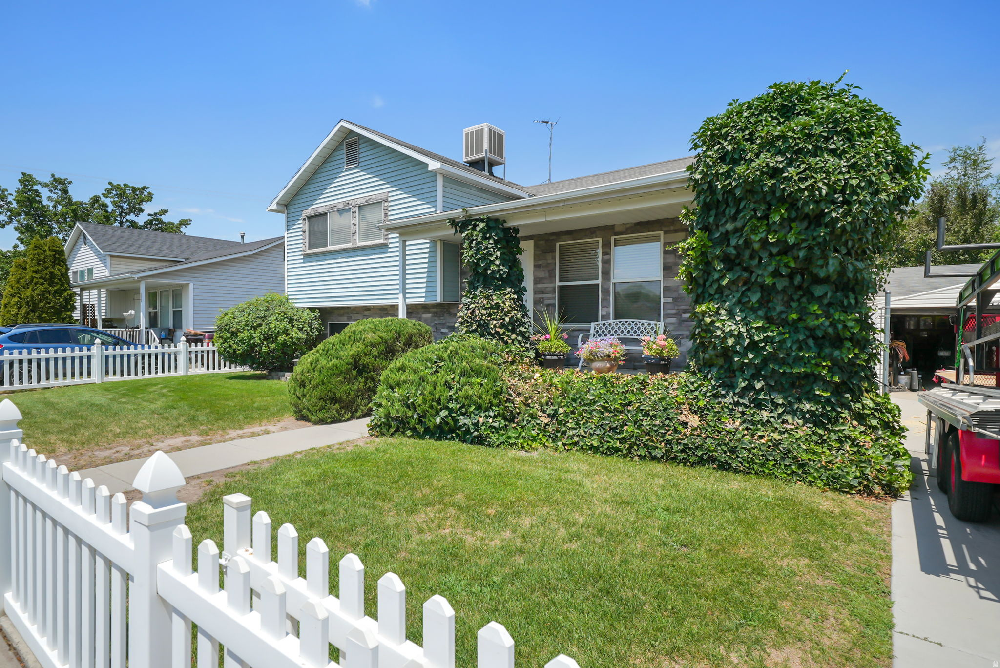GREAT WESTSIDE - Residential