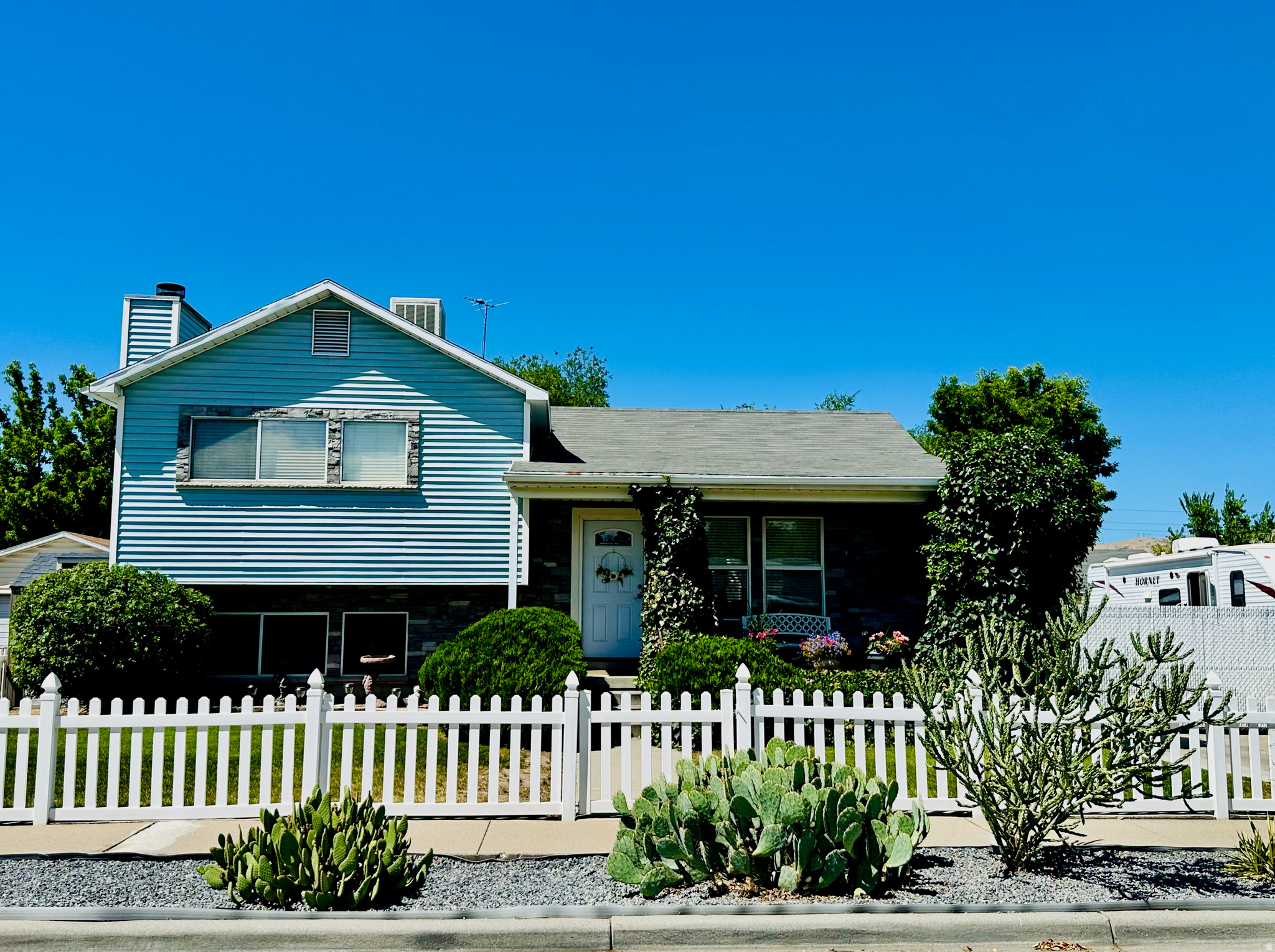 GREAT WESTSIDE - Residential