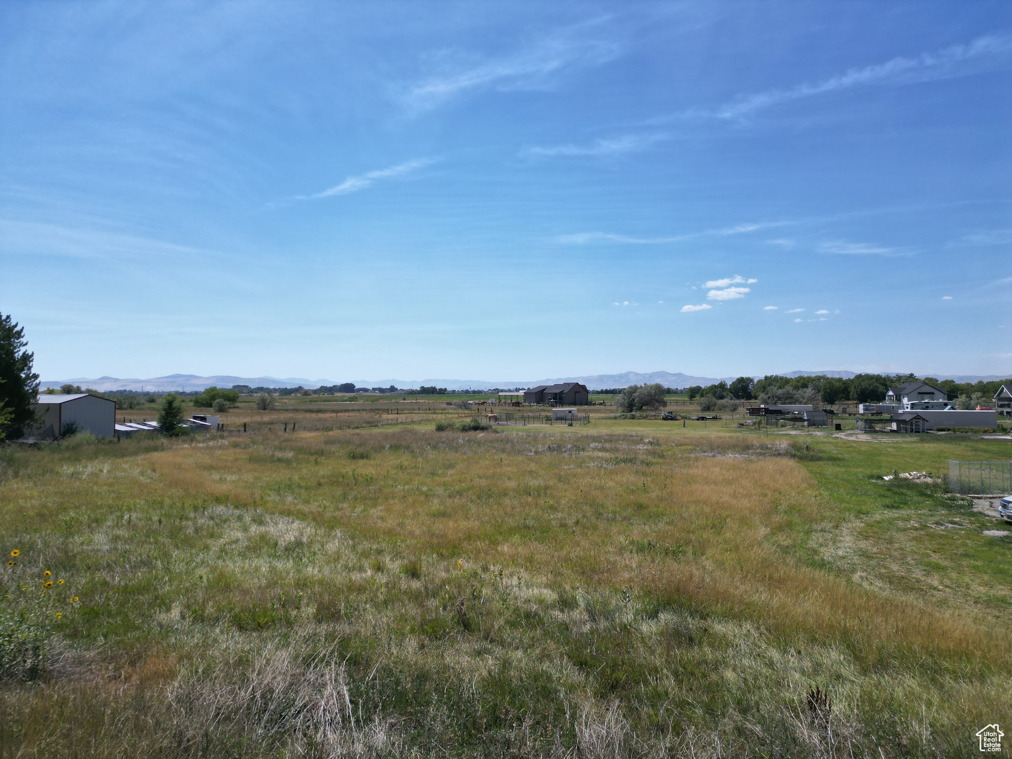 Looking for your perfect building lot out in the country?  This is the one!   At just over an acre this lot is the perfect place to build your dream home and will give you stunning views of both the mountains and the valley!  There is a water share that comes with the property and perc tests have been completed.