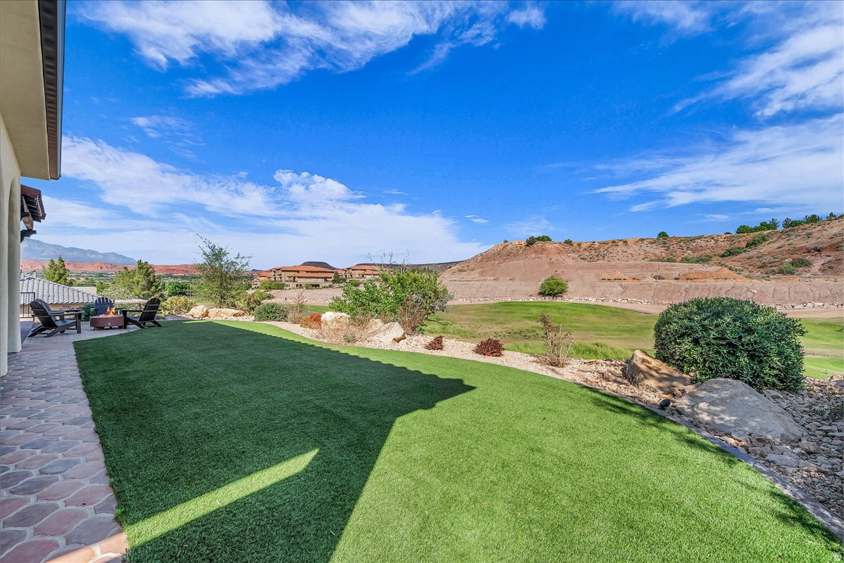 COVE AT SUNBROOK - Residential