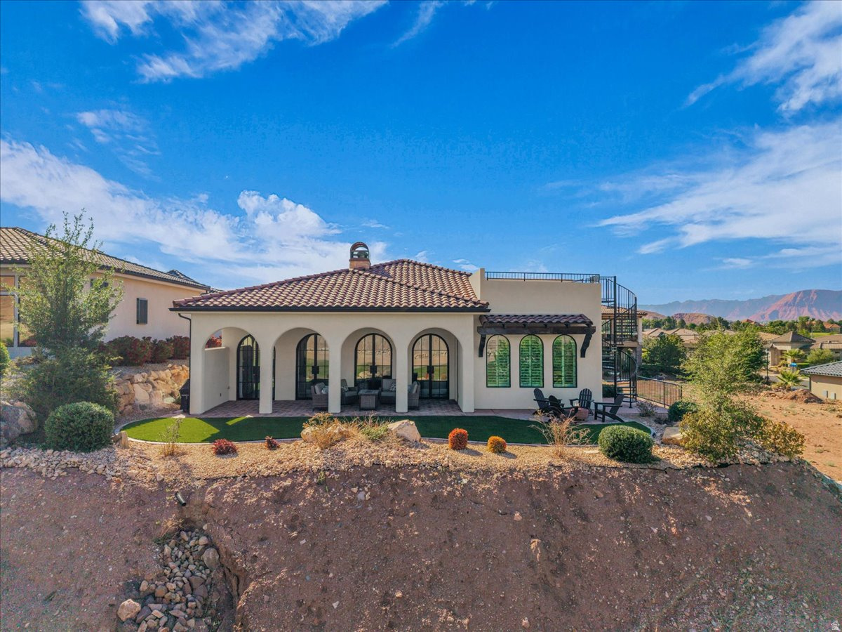 COVE AT SUNBROOK - Residential