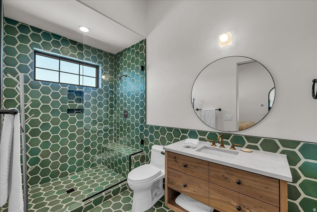 COVE AT SUNBROOK - Residential