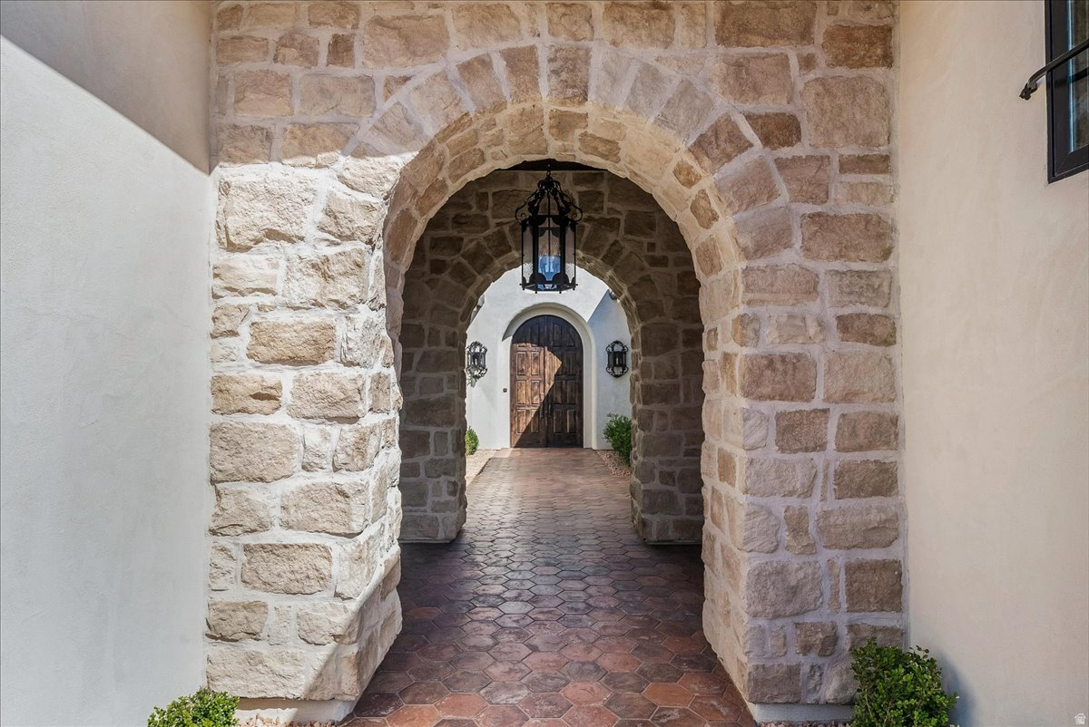 COVE AT SUNBROOK - Residential