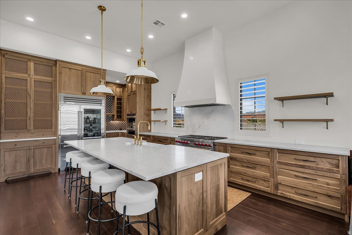 COVE AT SUNBROOK - Residential