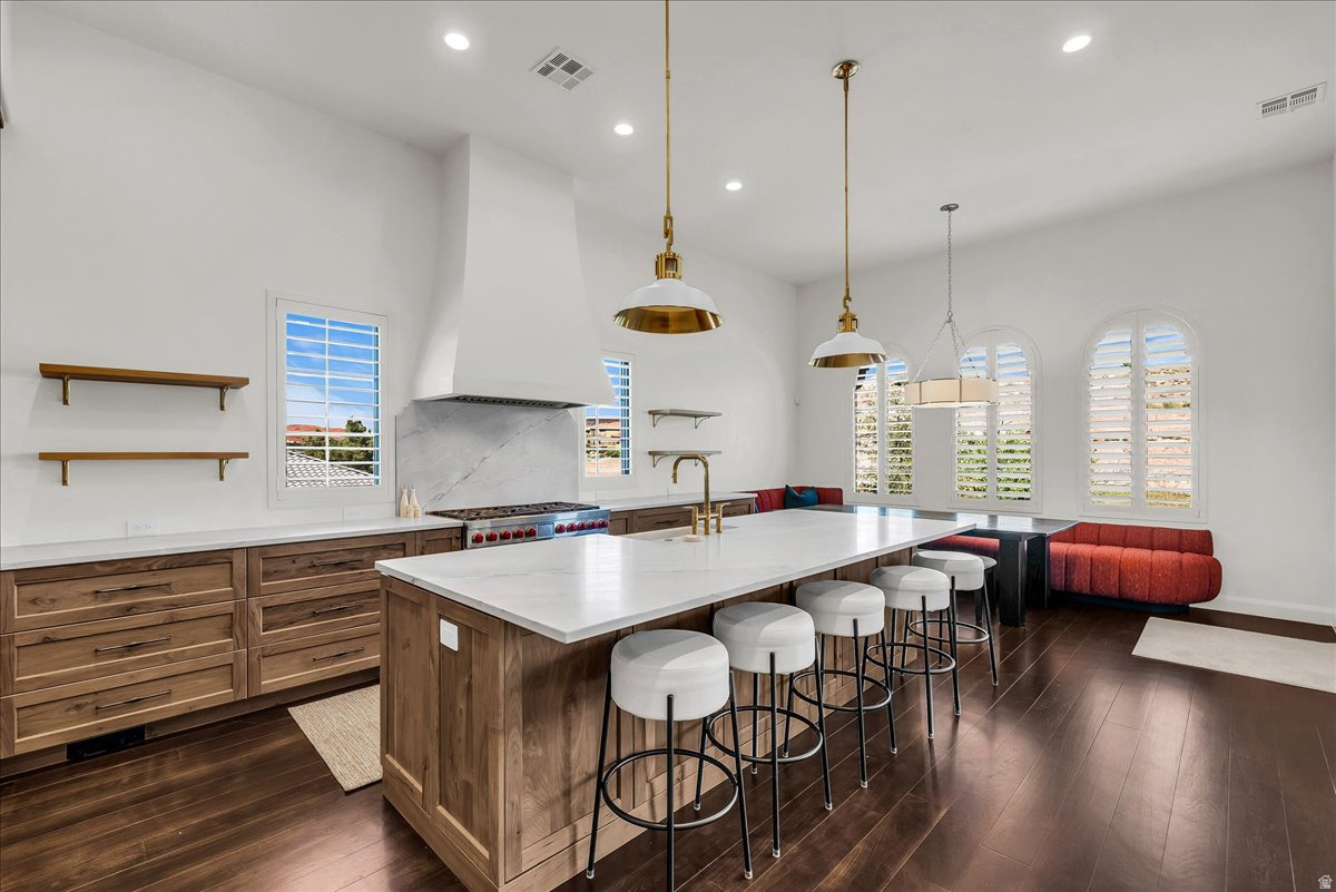 COVE AT SUNBROOK - Residential