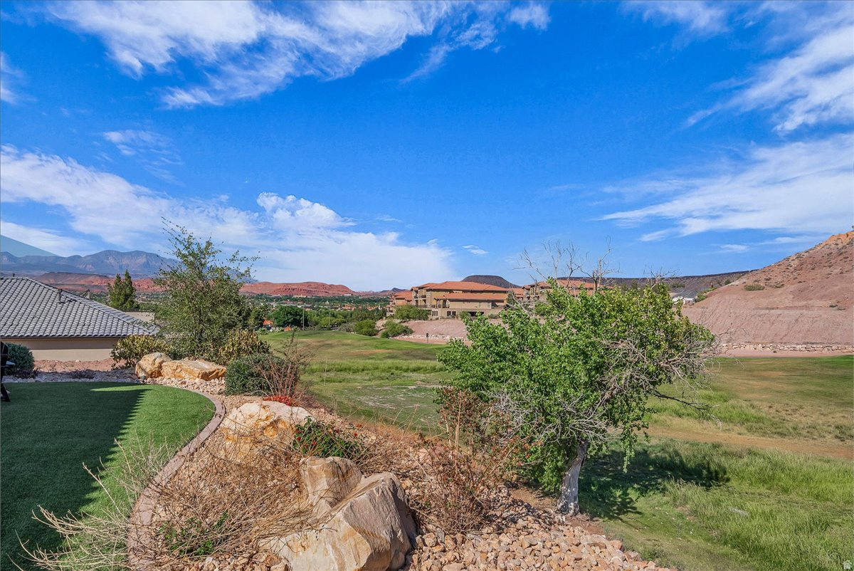 COVE AT SUNBROOK - Residential