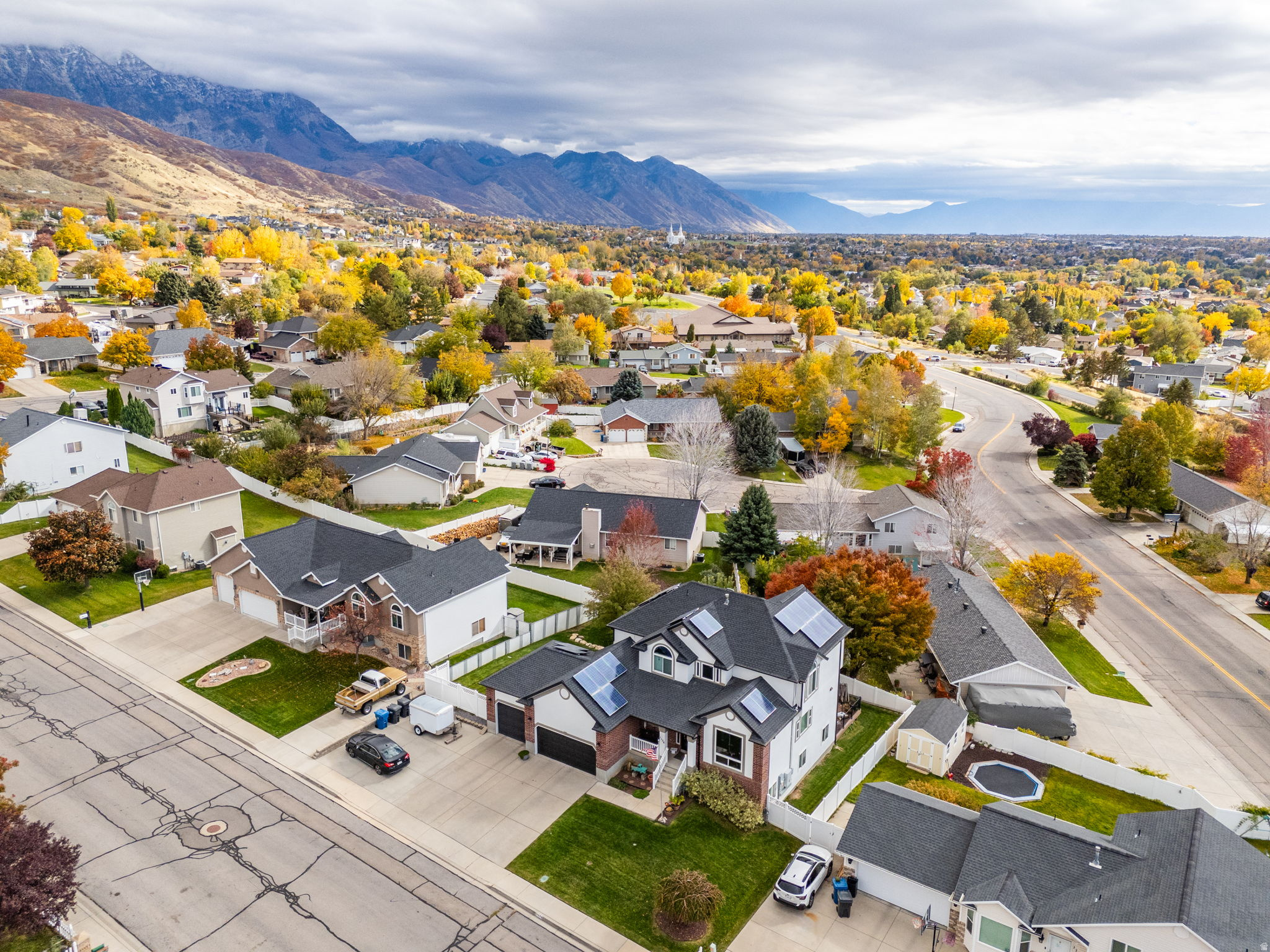 WELLSTONE HEIGHTS - Residential