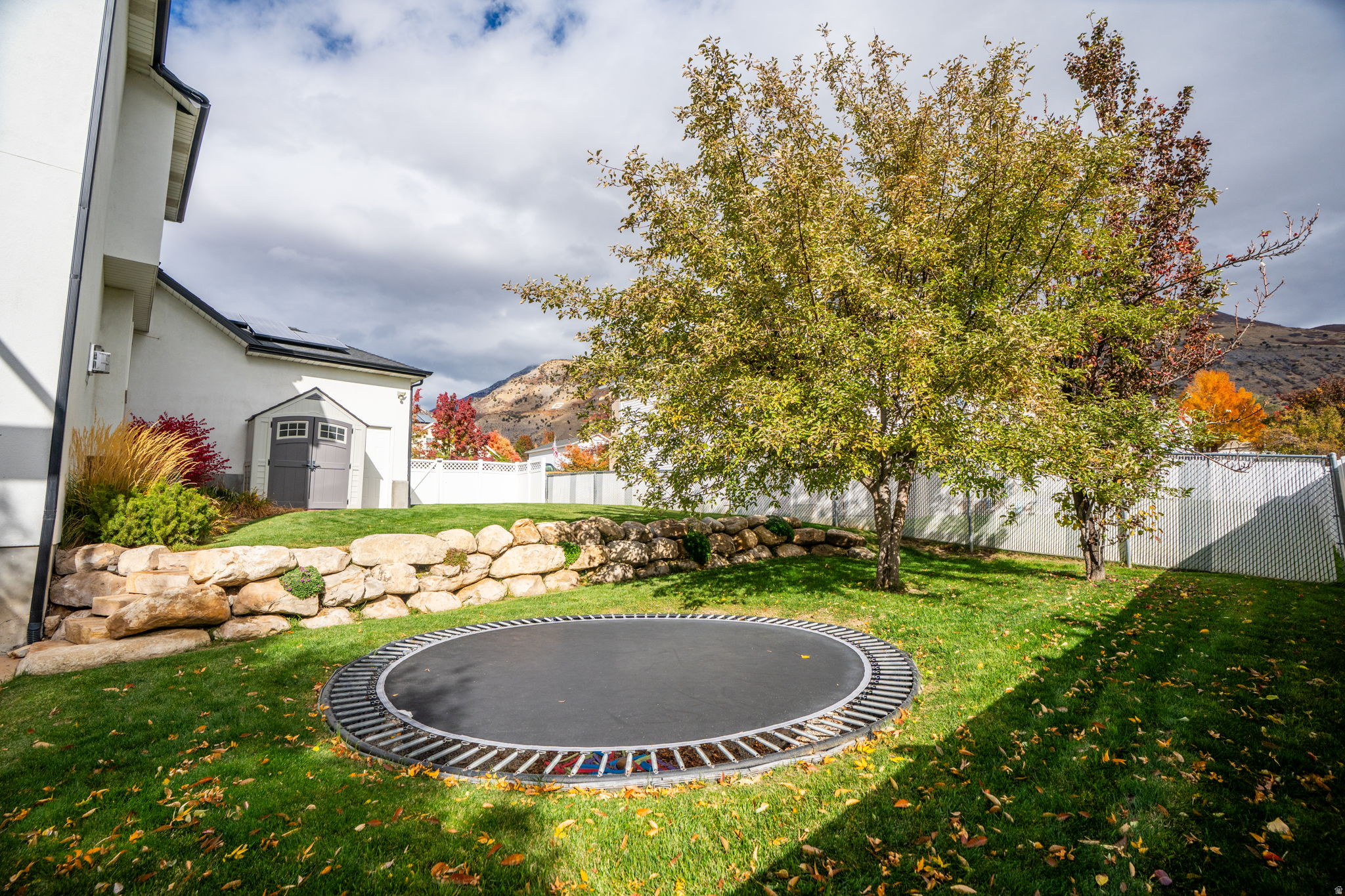 WELLSTONE HEIGHTS - Residential
