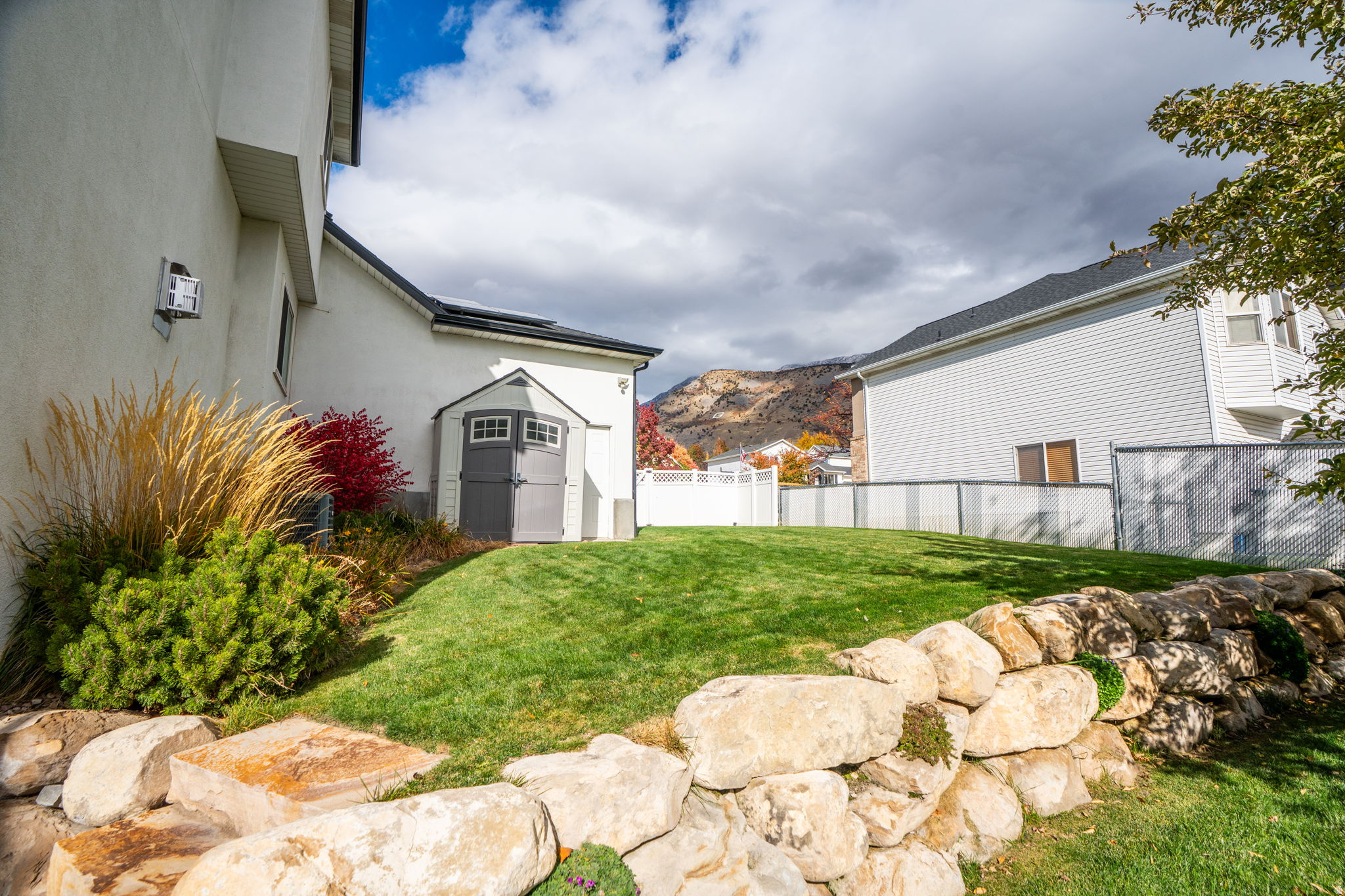 WELLSTONE HEIGHTS - Residential