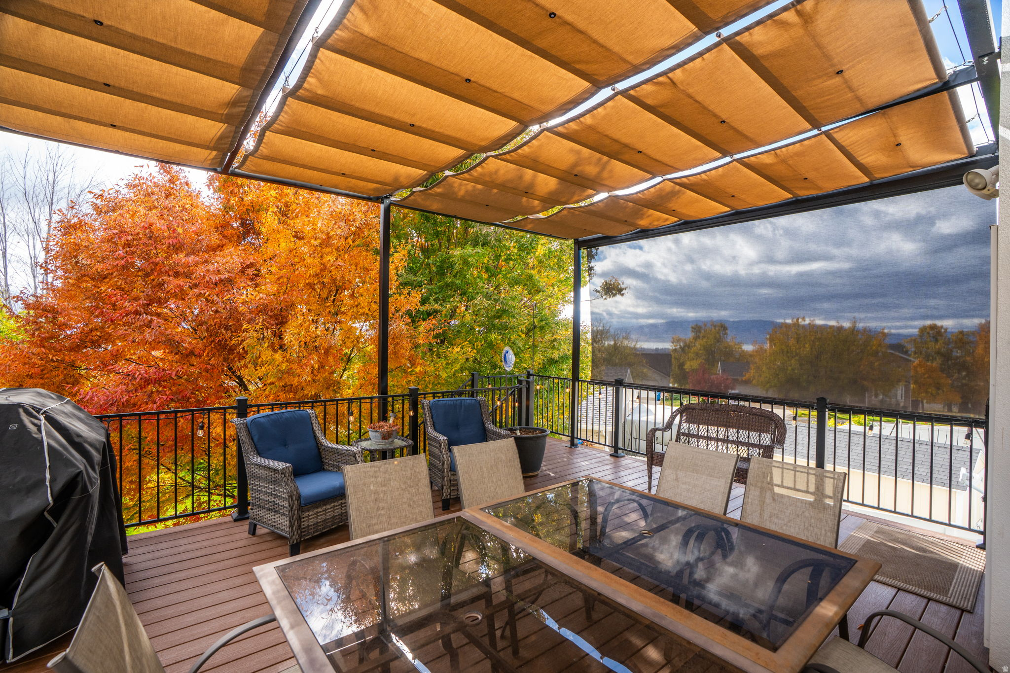 WELLSTONE HEIGHTS - Residential