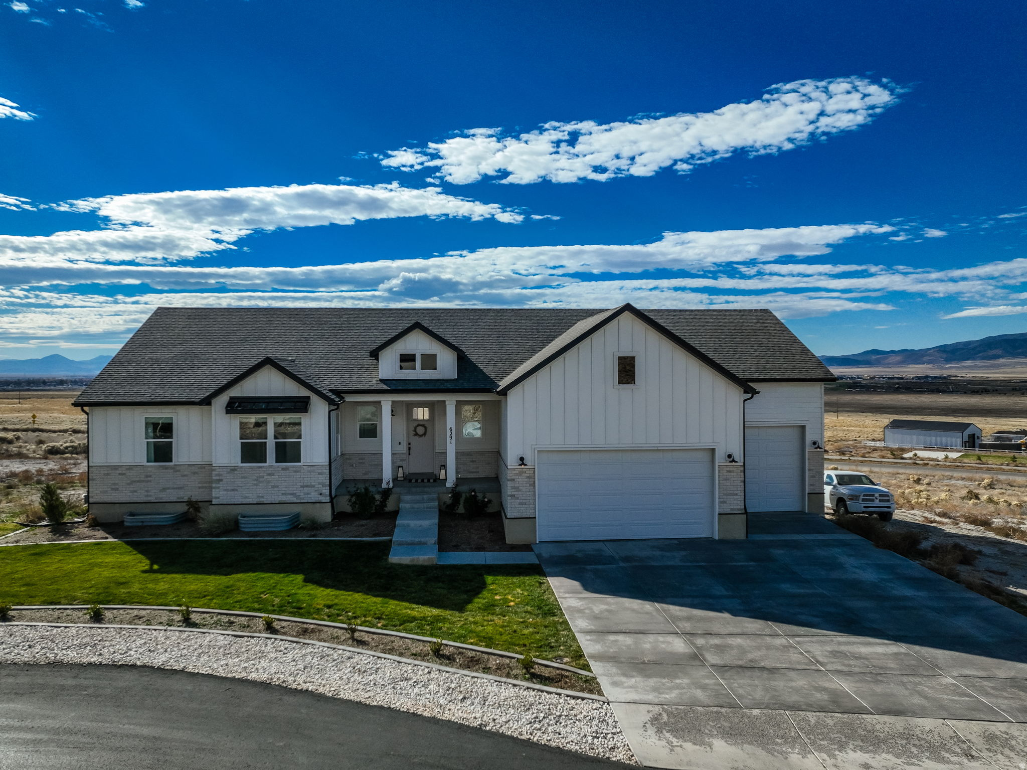 GLENMAR RANCHES - Residential