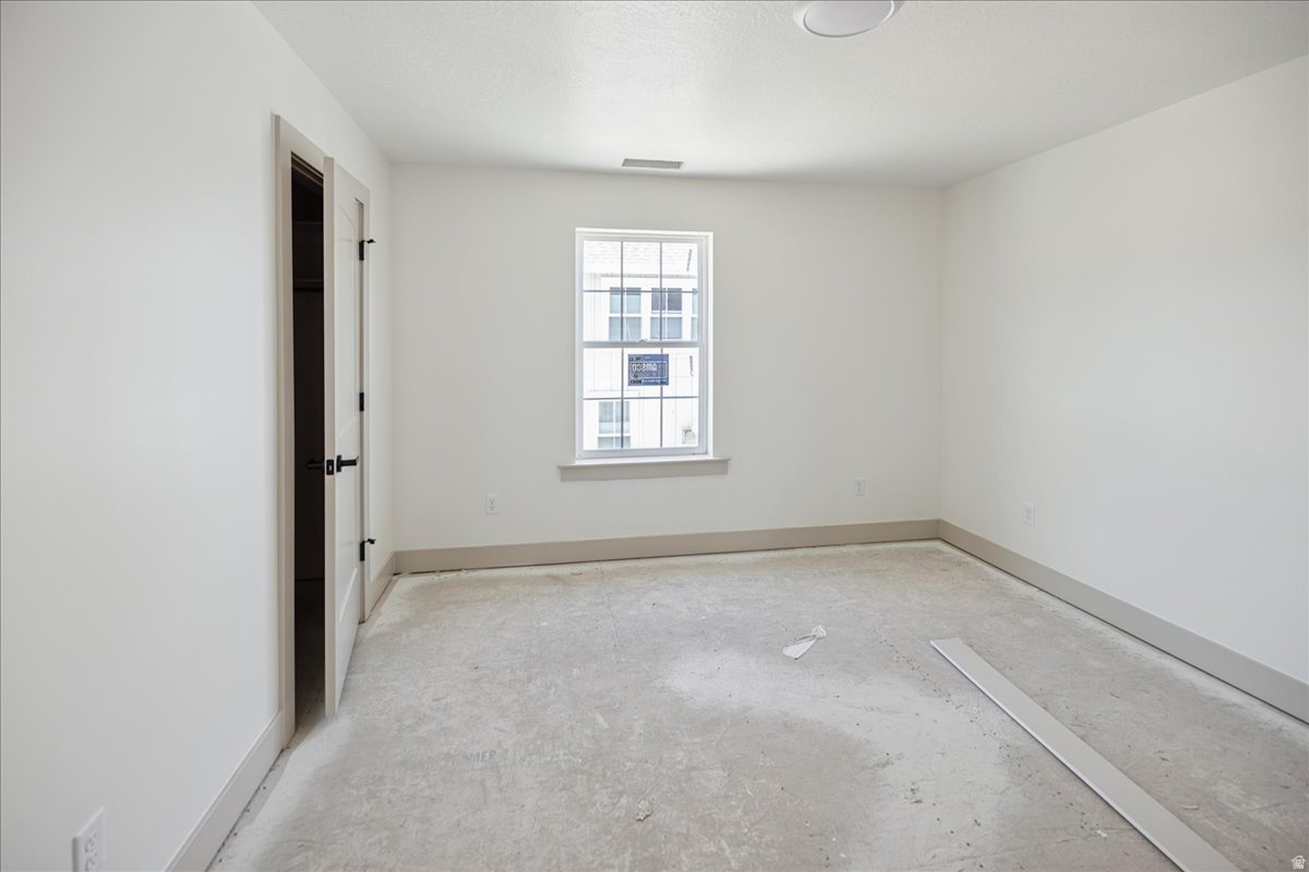BEACON POINTE - Residential