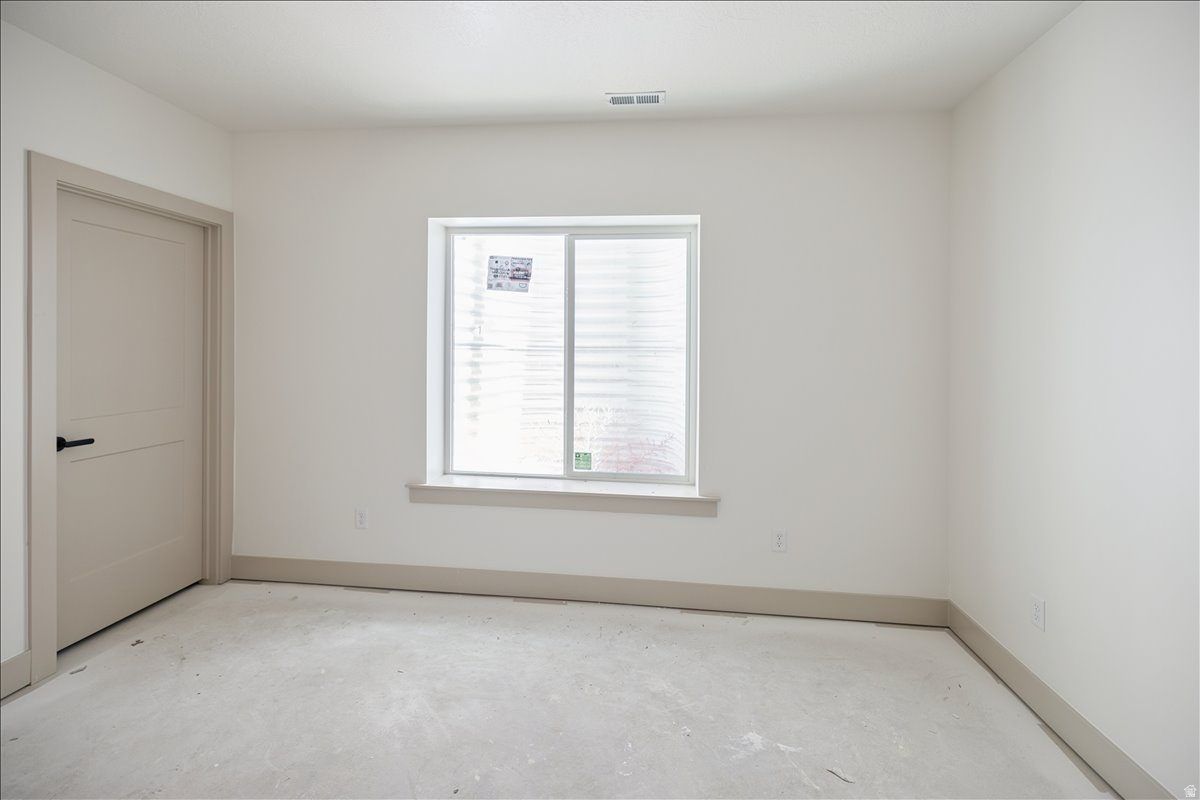 BEACON POINTE - Residential