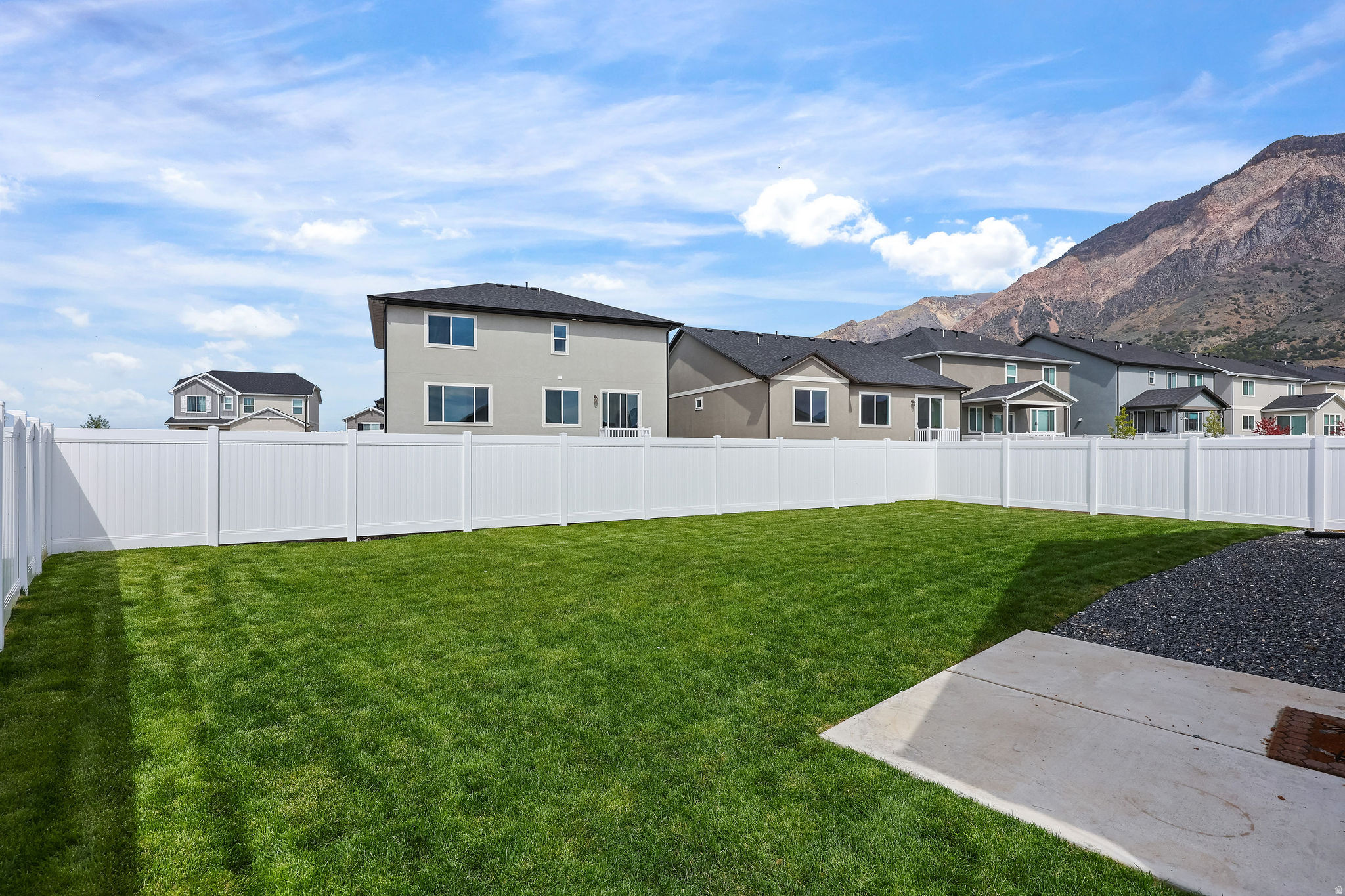 DEER RUN AT WILLARD BAY - Residential