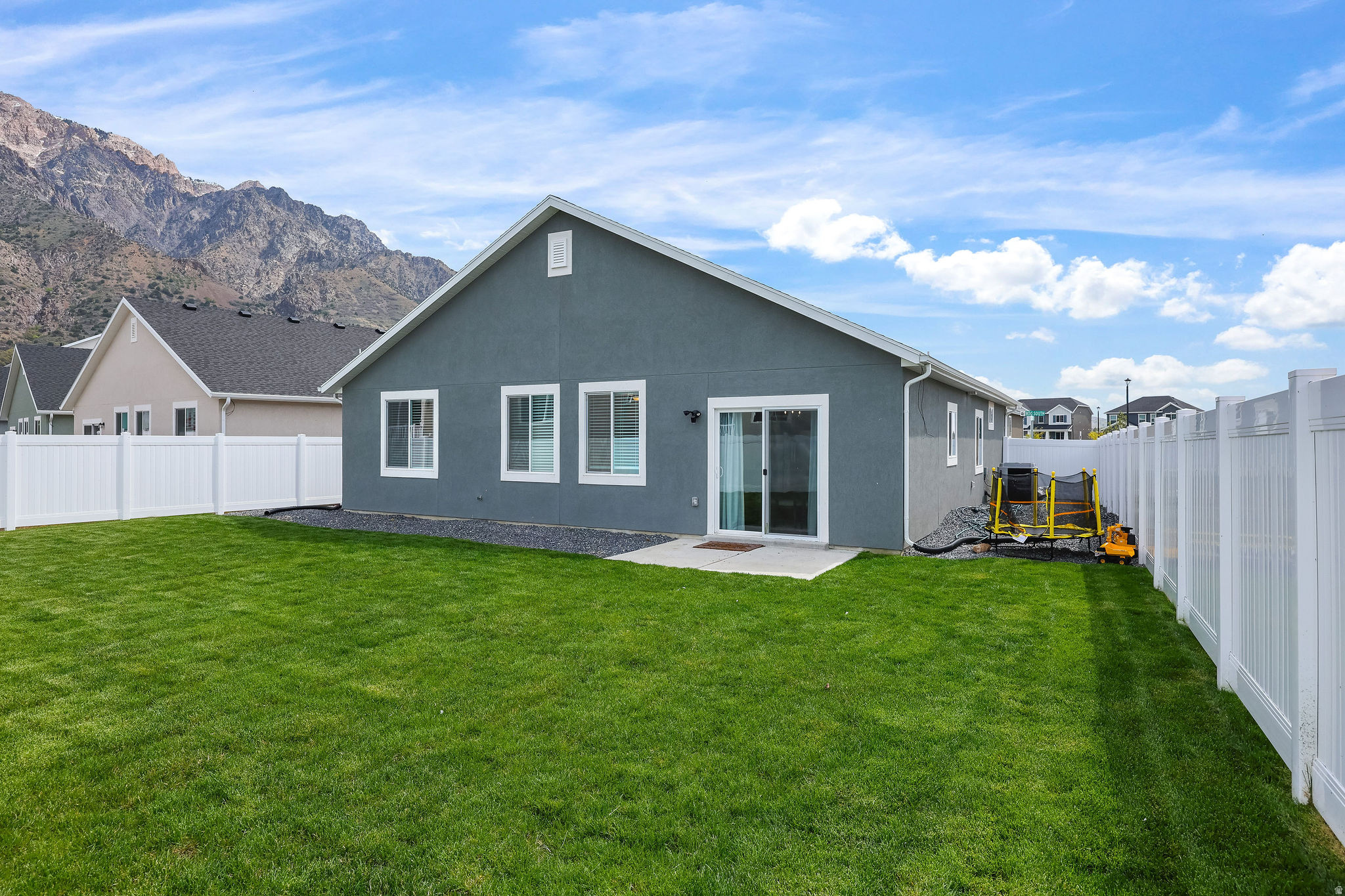 DEER RUN AT WILLARD BAY - Residential